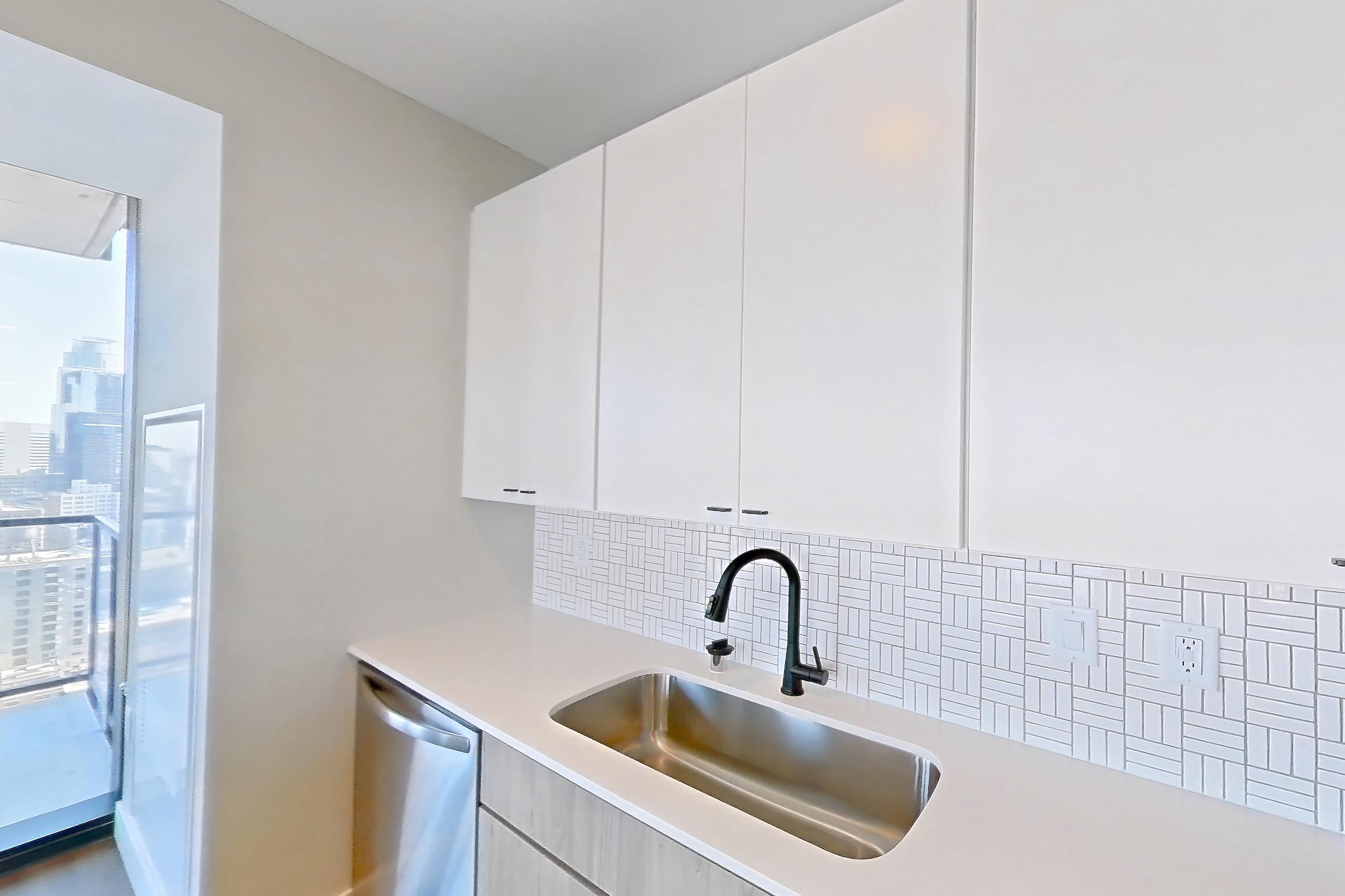 KITCHEN (representative of this floor plan)