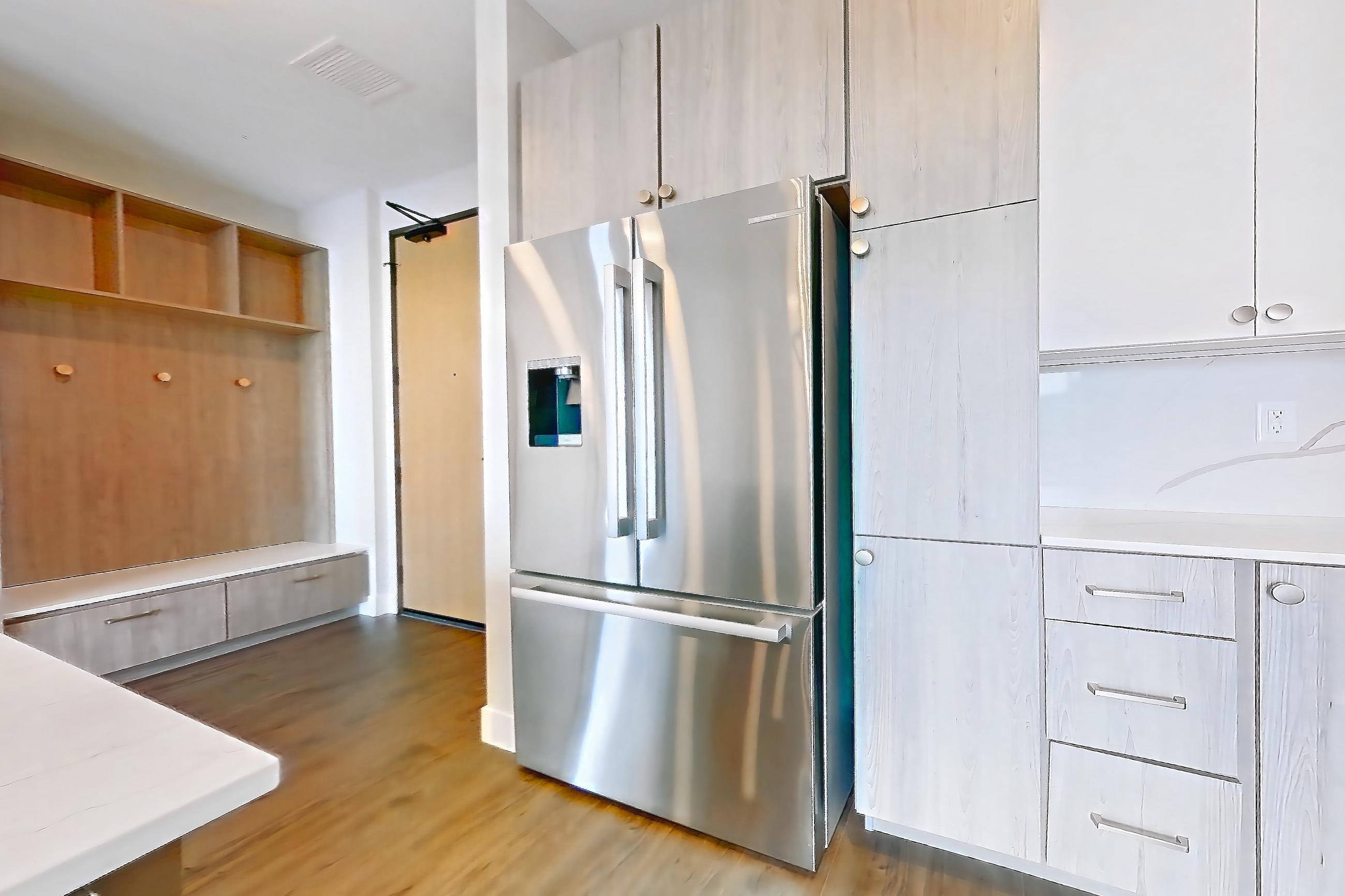 KITCHEN (representative of this floor plan)