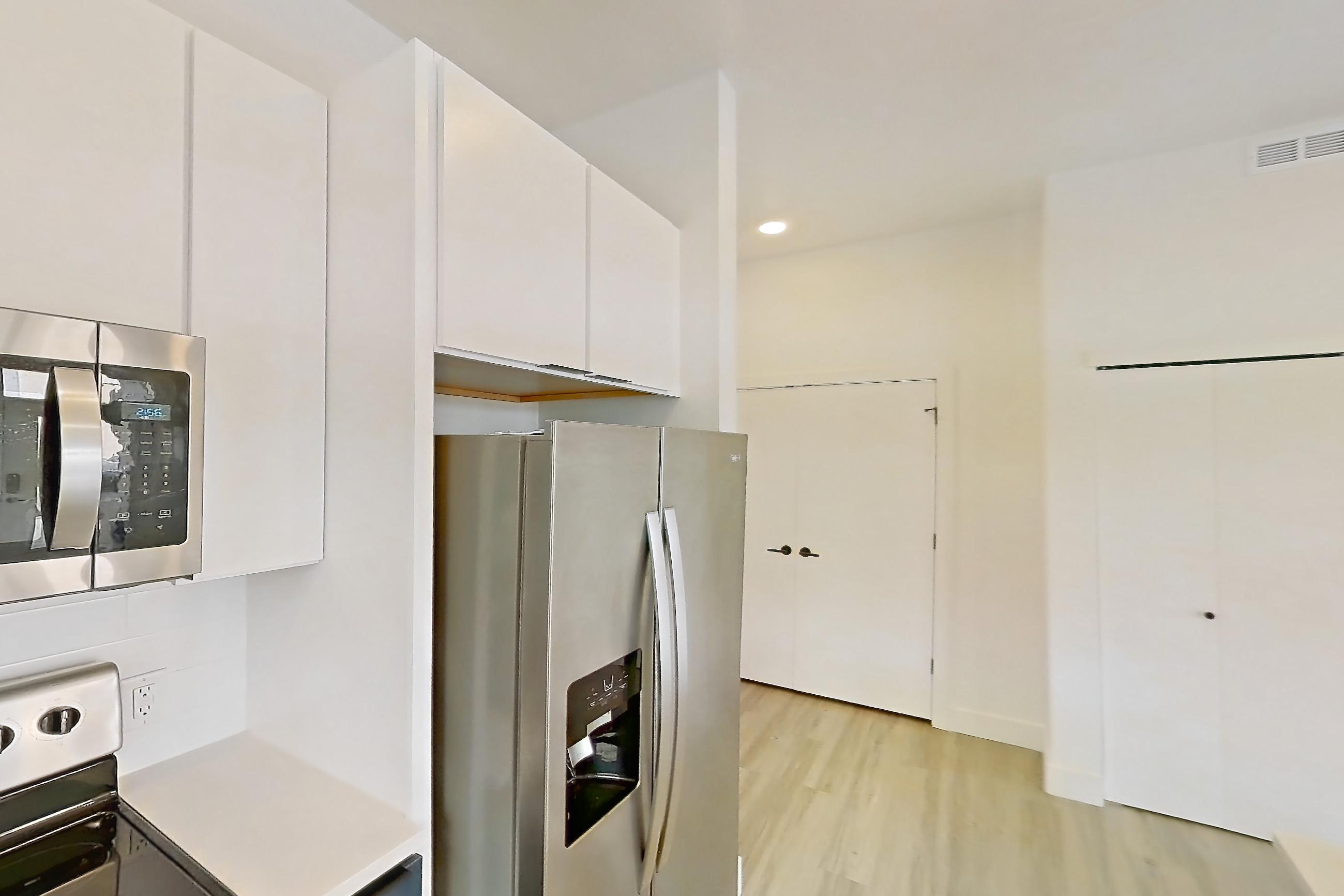 KITCHEN (representative of this floor plan)