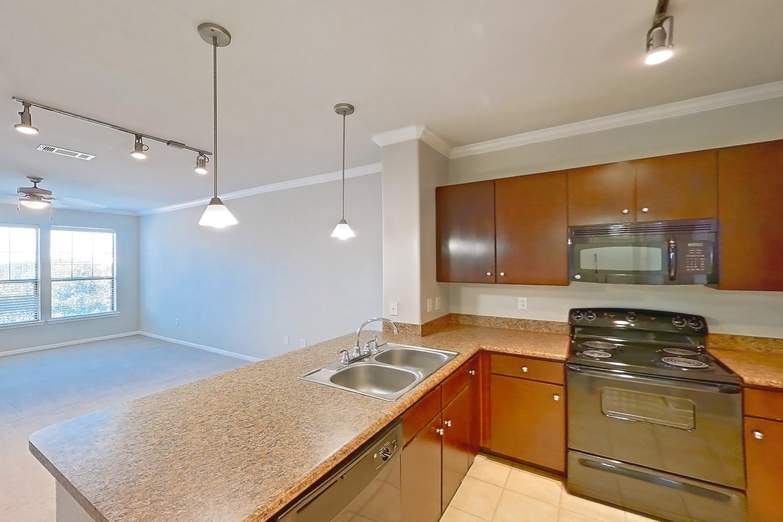 KITCHEN SPACE