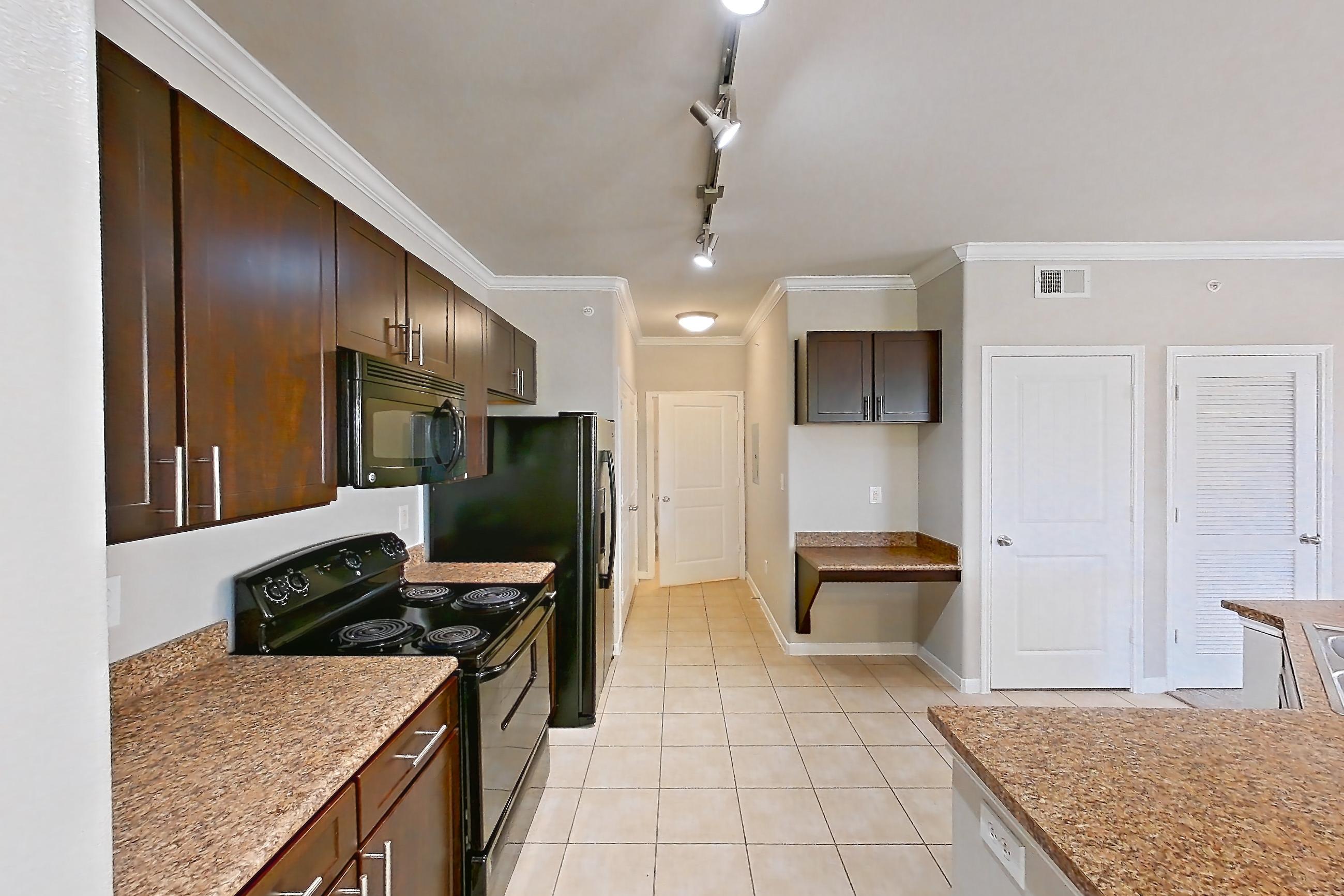 KITCHEN SPACE