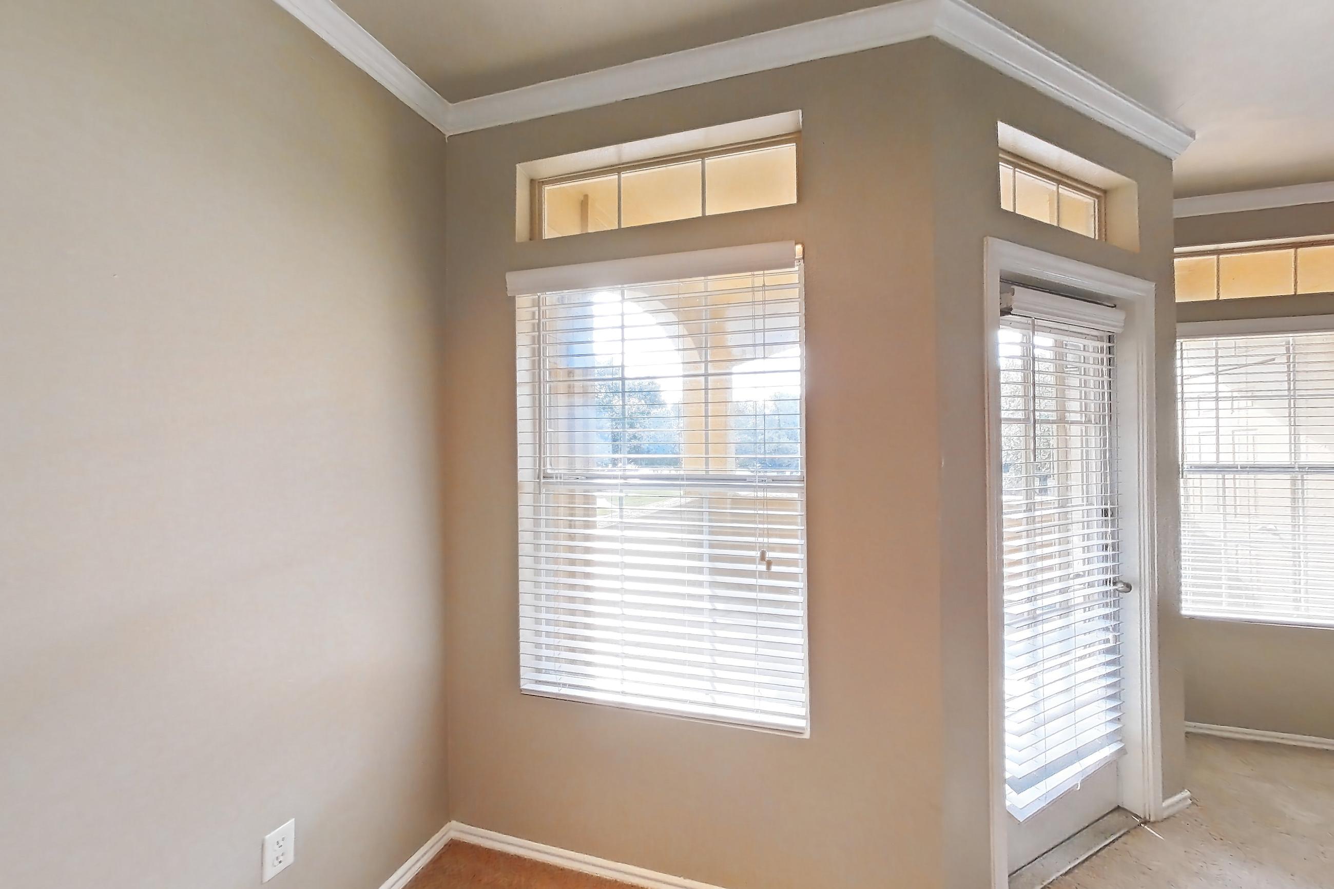 DINING SPACE