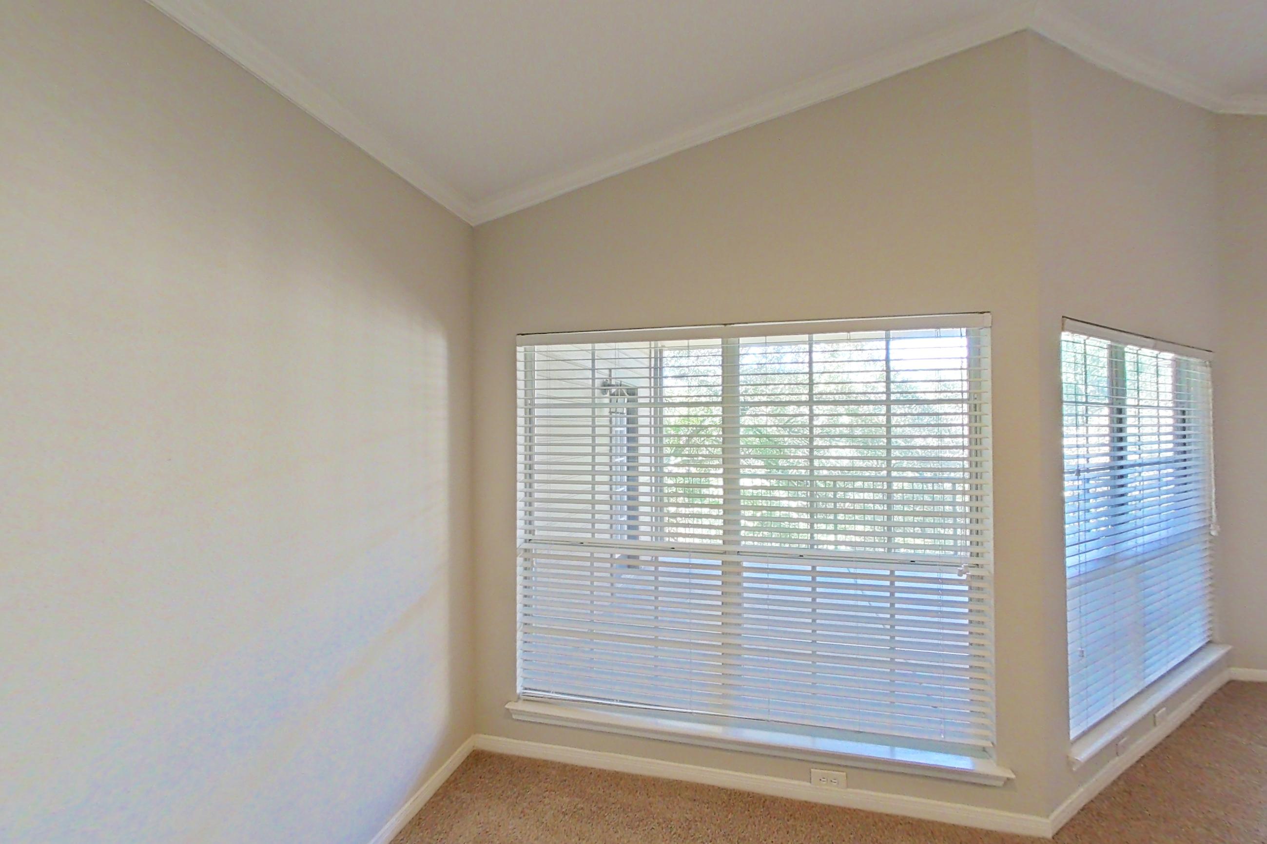 DINING SPACE