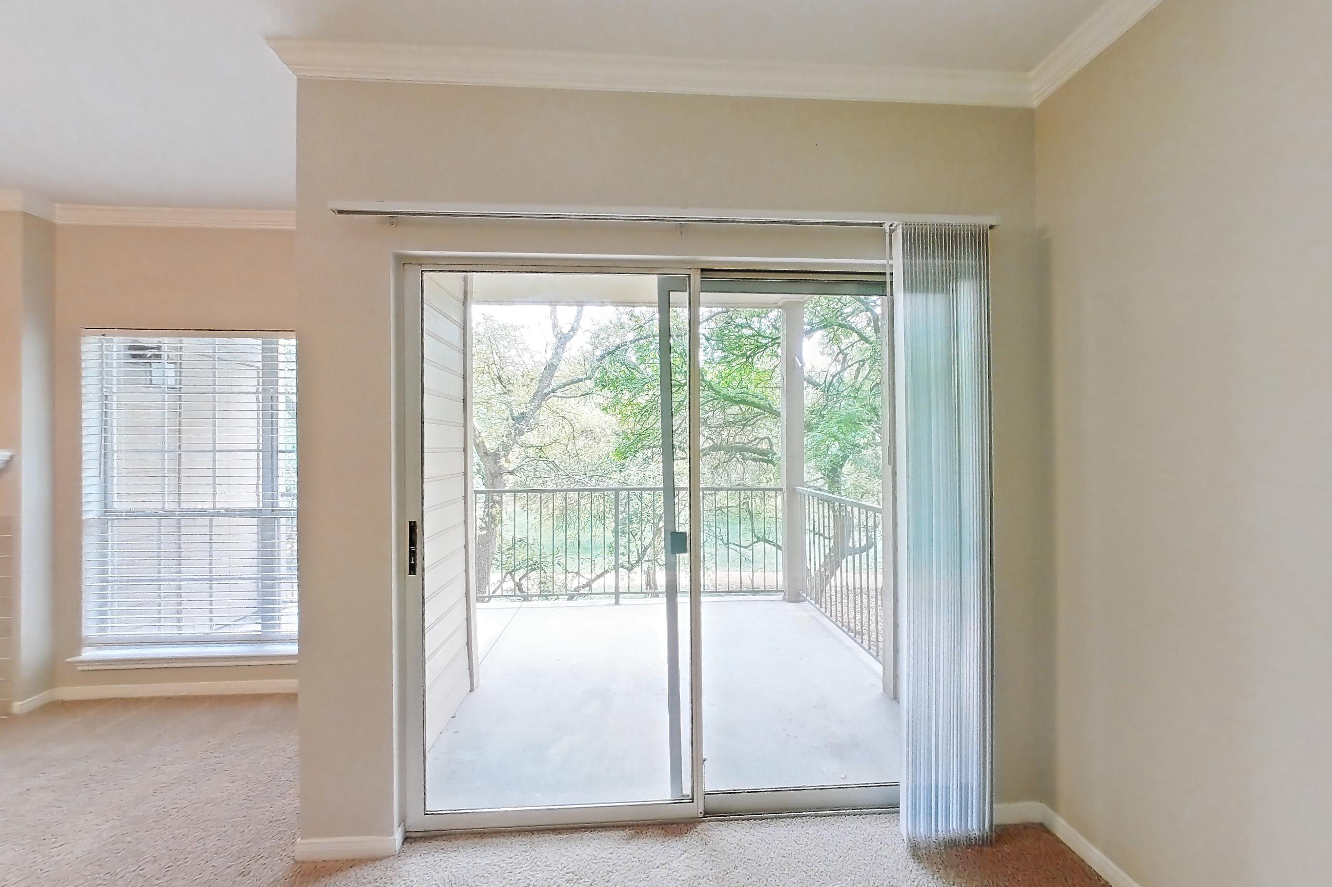 DINING SPACE