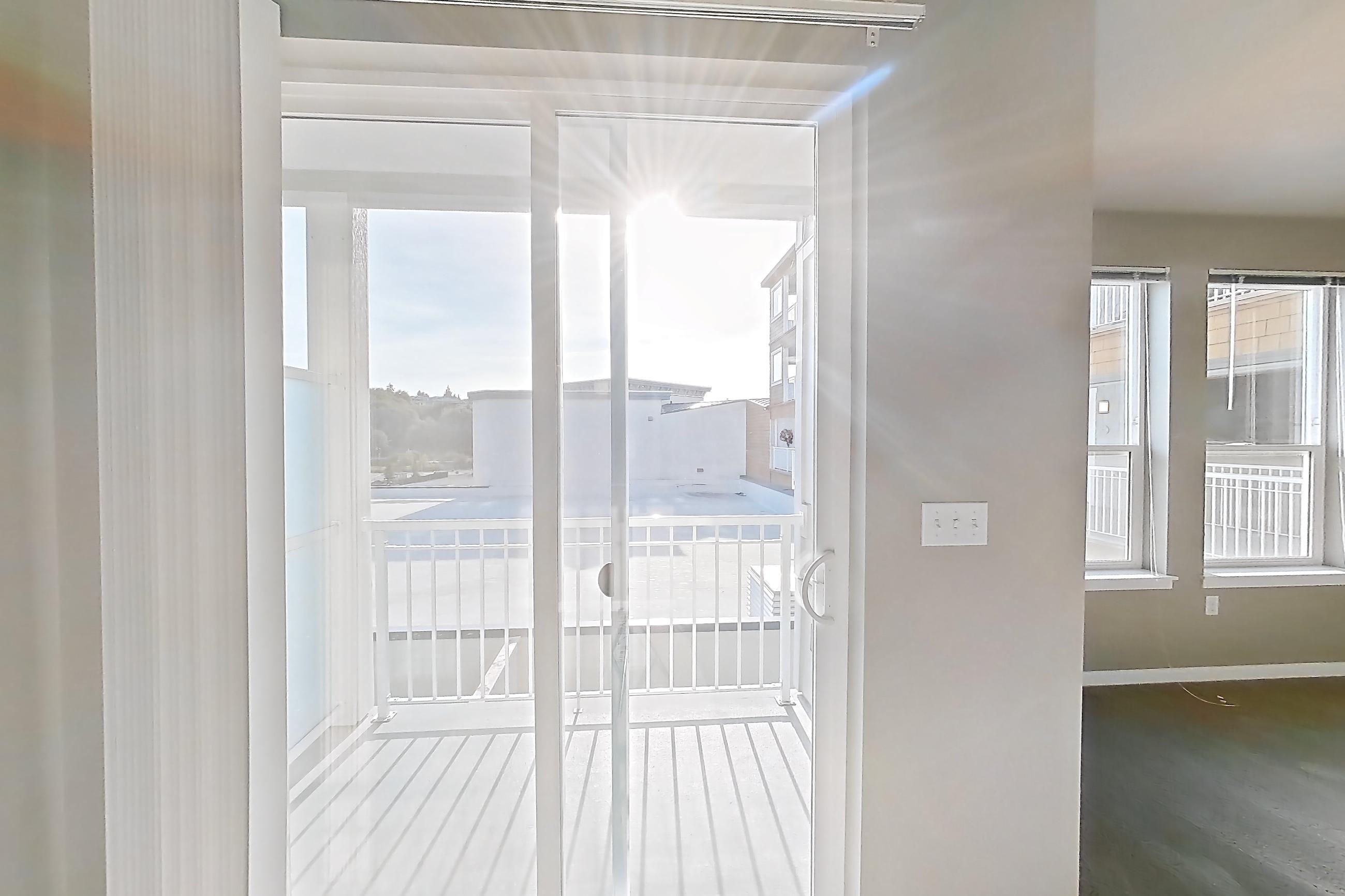 DINING ROOM (representative of this floor plan)