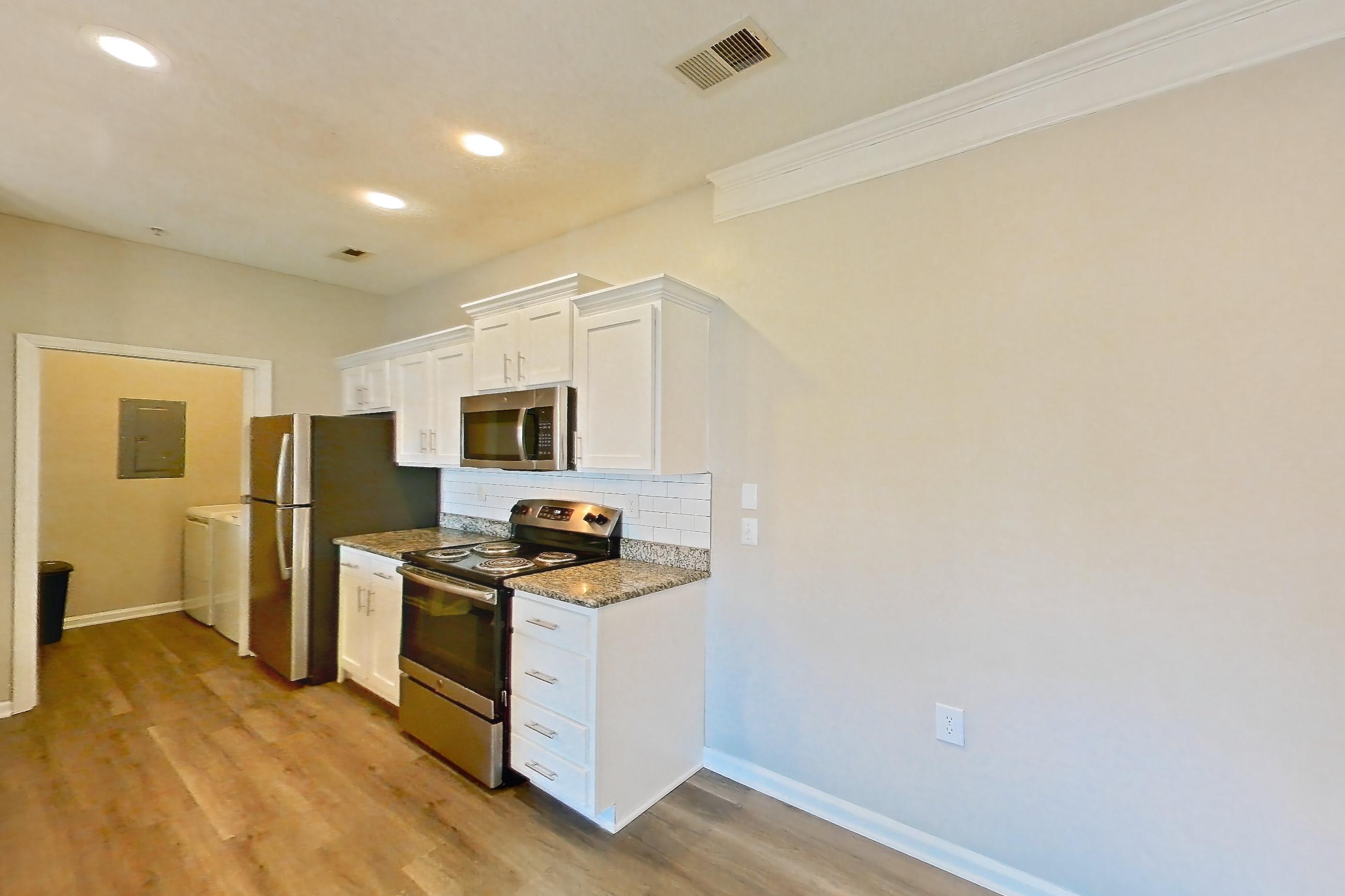 DINING ROOM (representative of this floor plan)