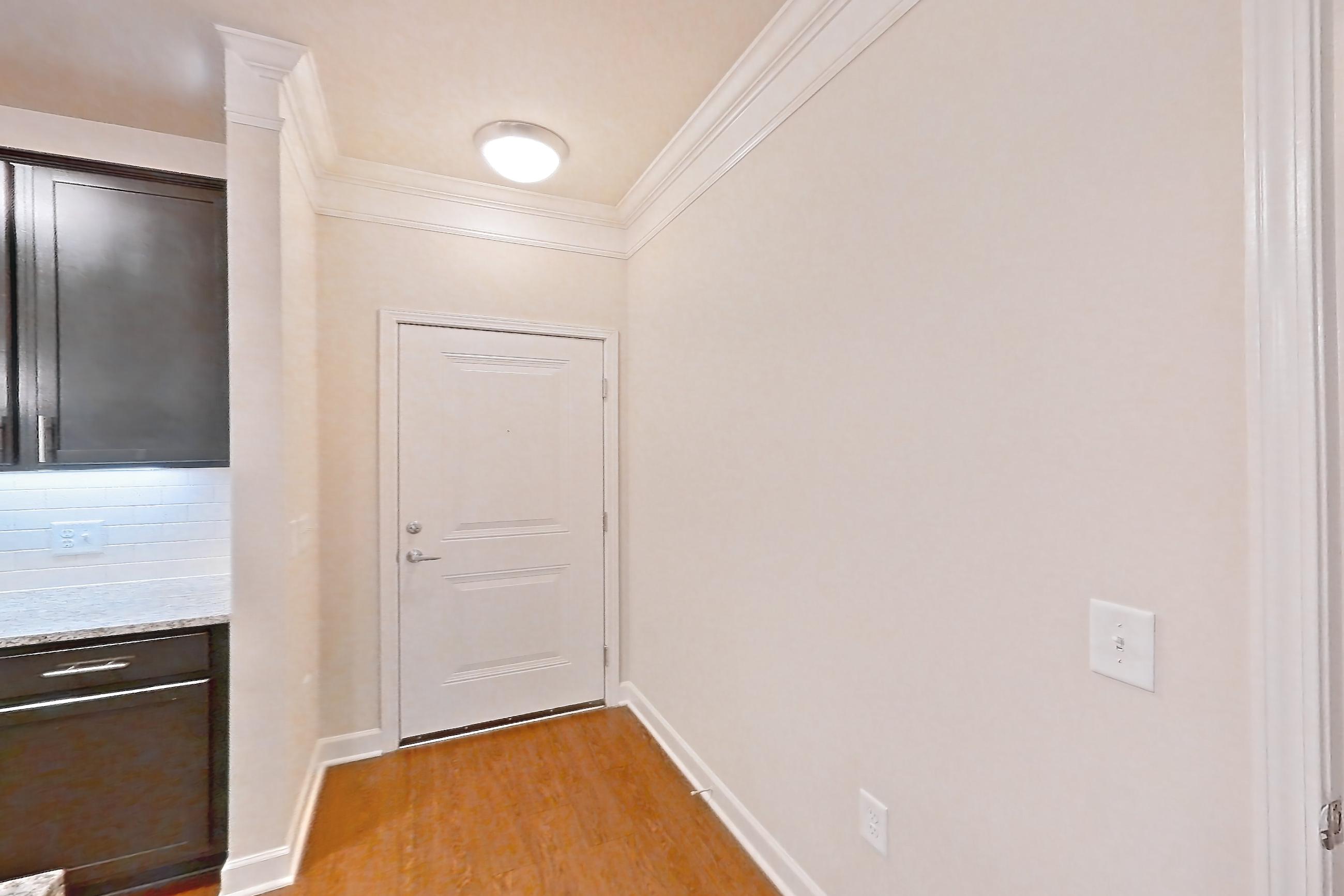 KITCHEN PANTRY
