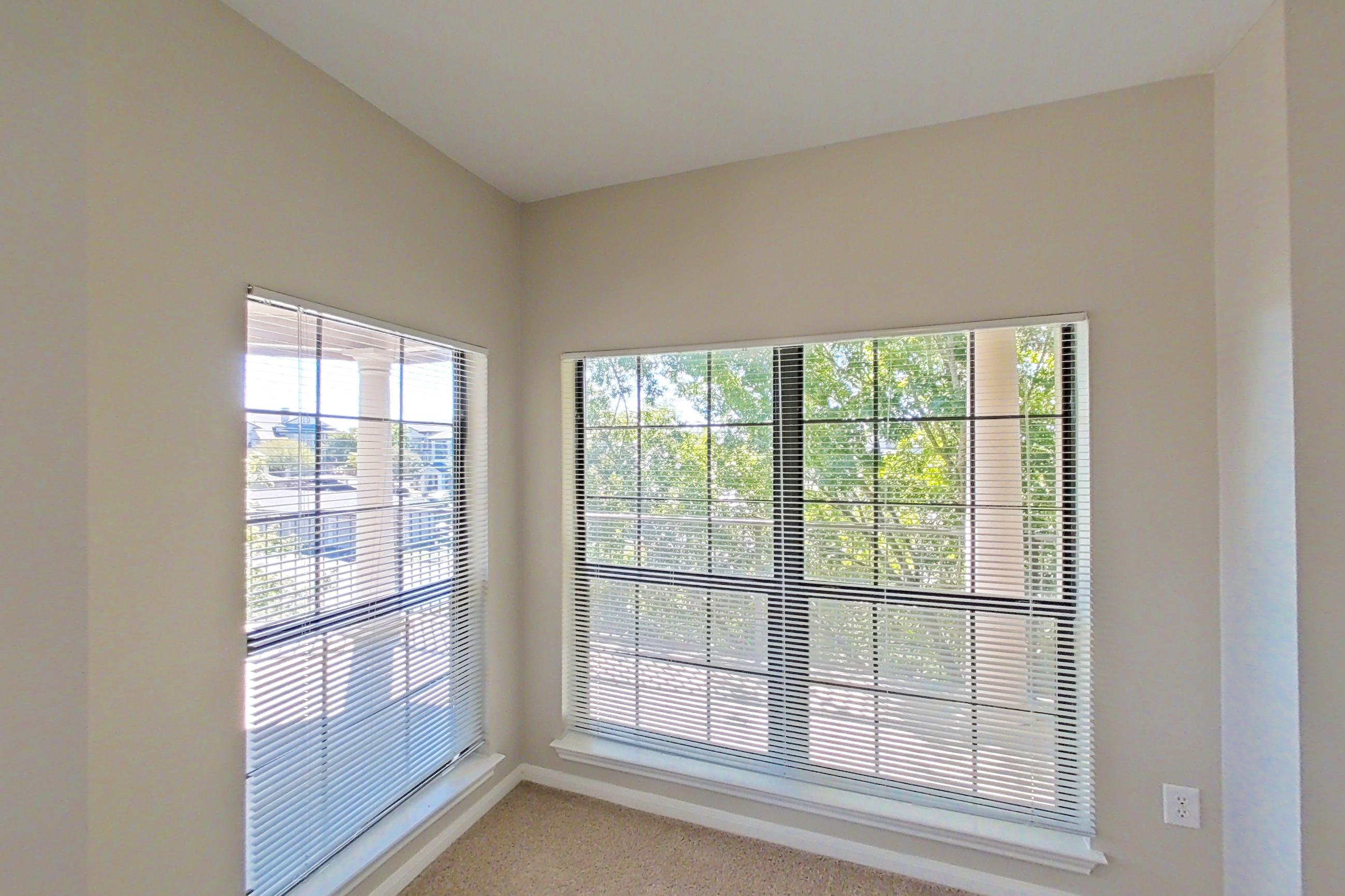 DINING SPACE