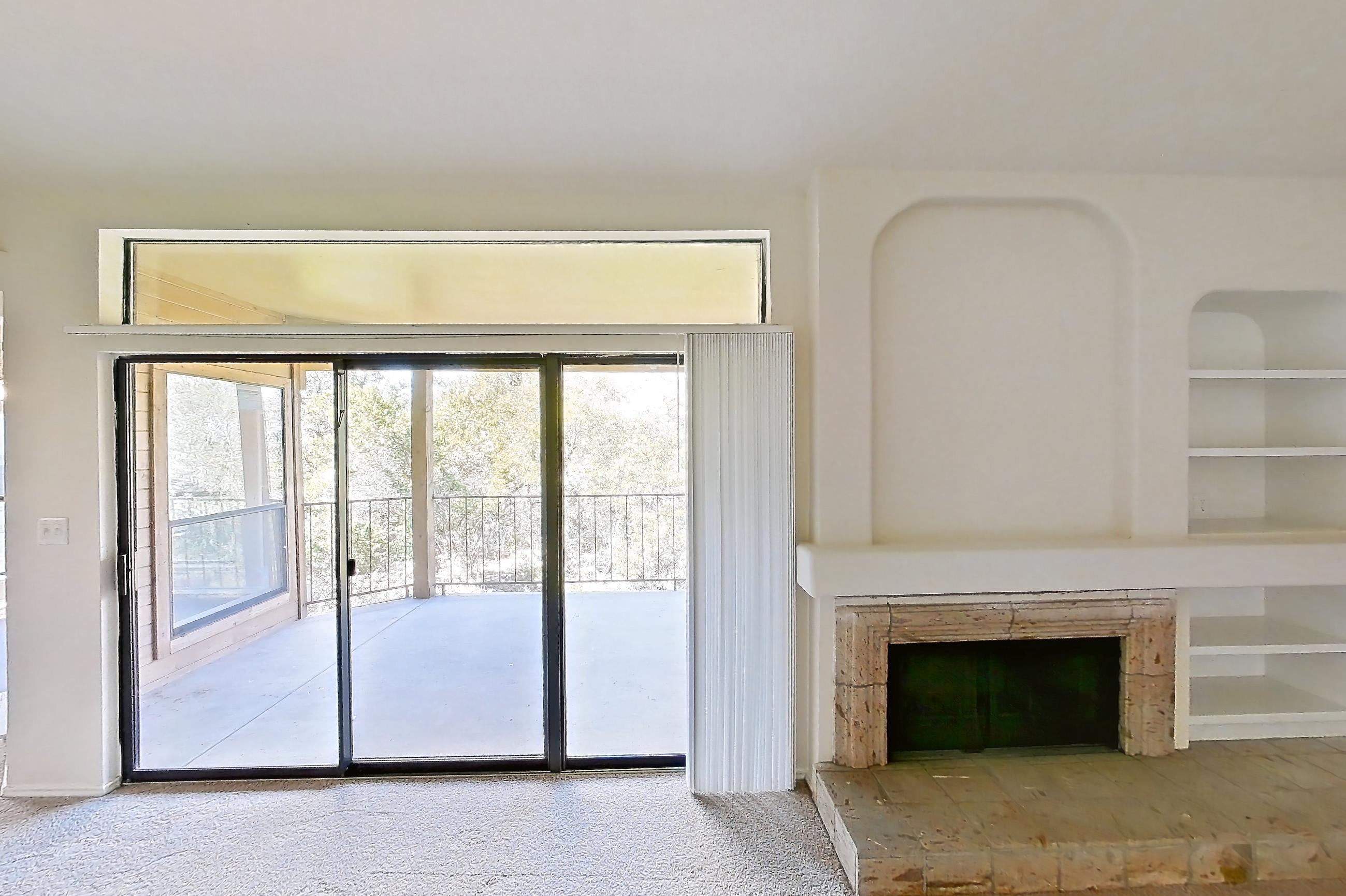 LIVING ROOM (representative of this floor plan)