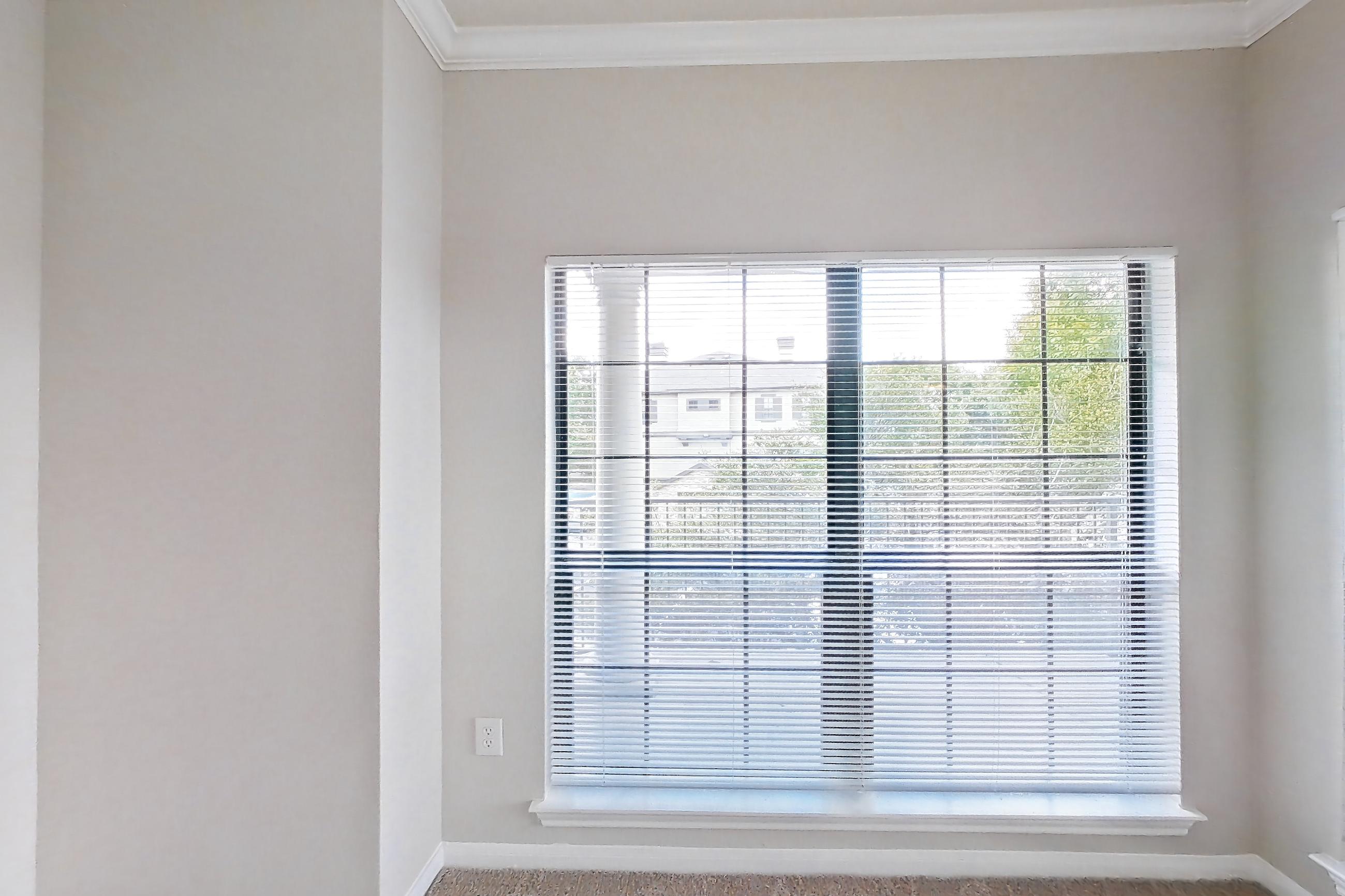DINING SPACE