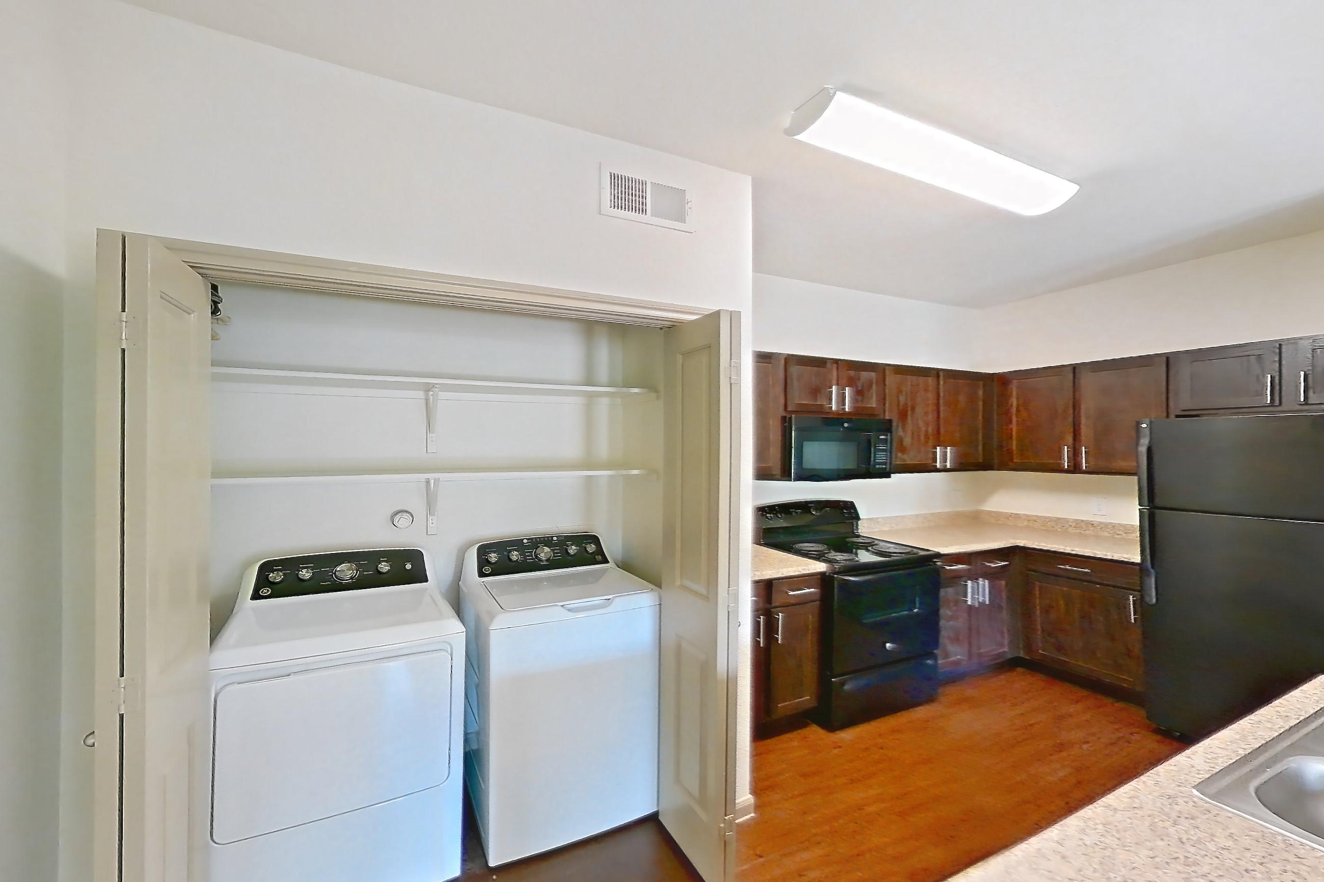 KITCHEN CORNER