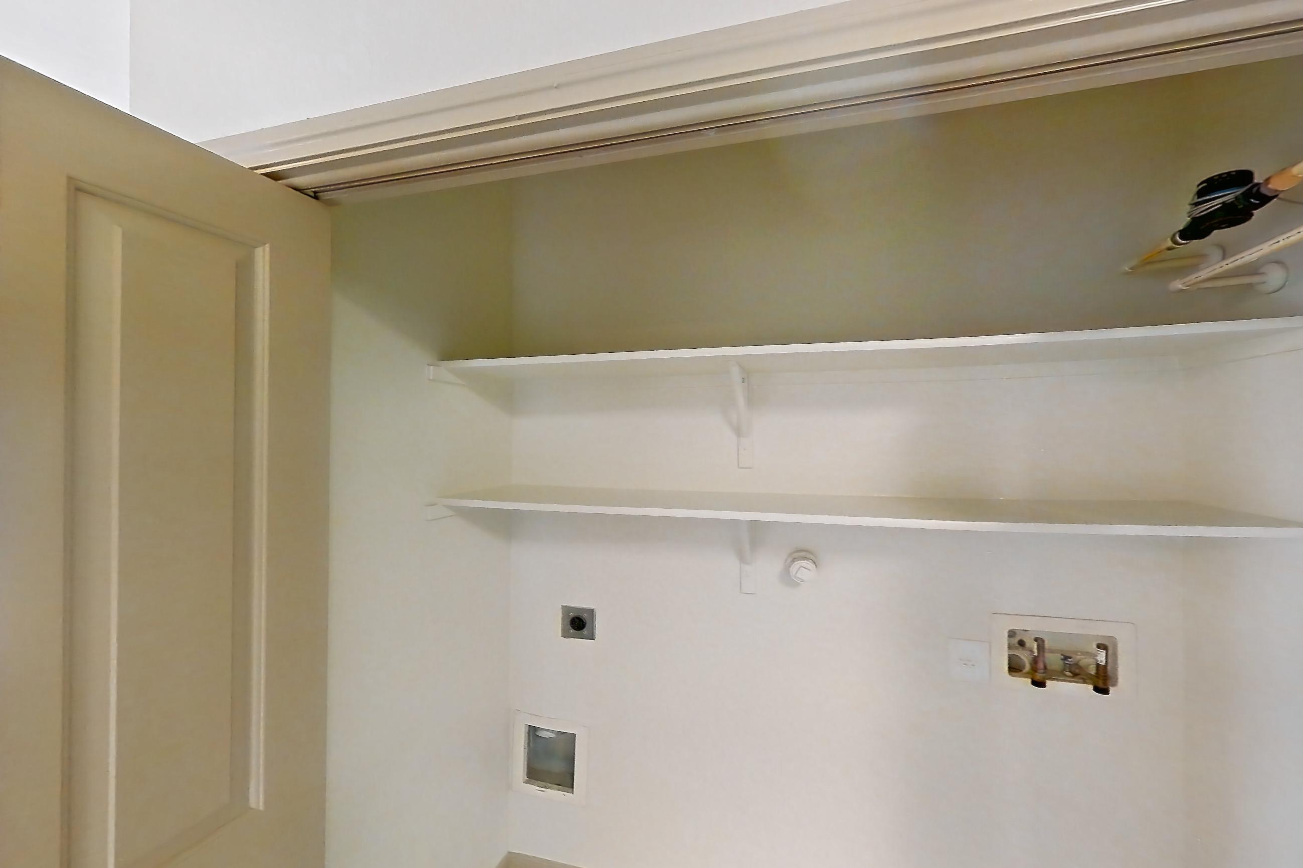 KITCHEN CORNER