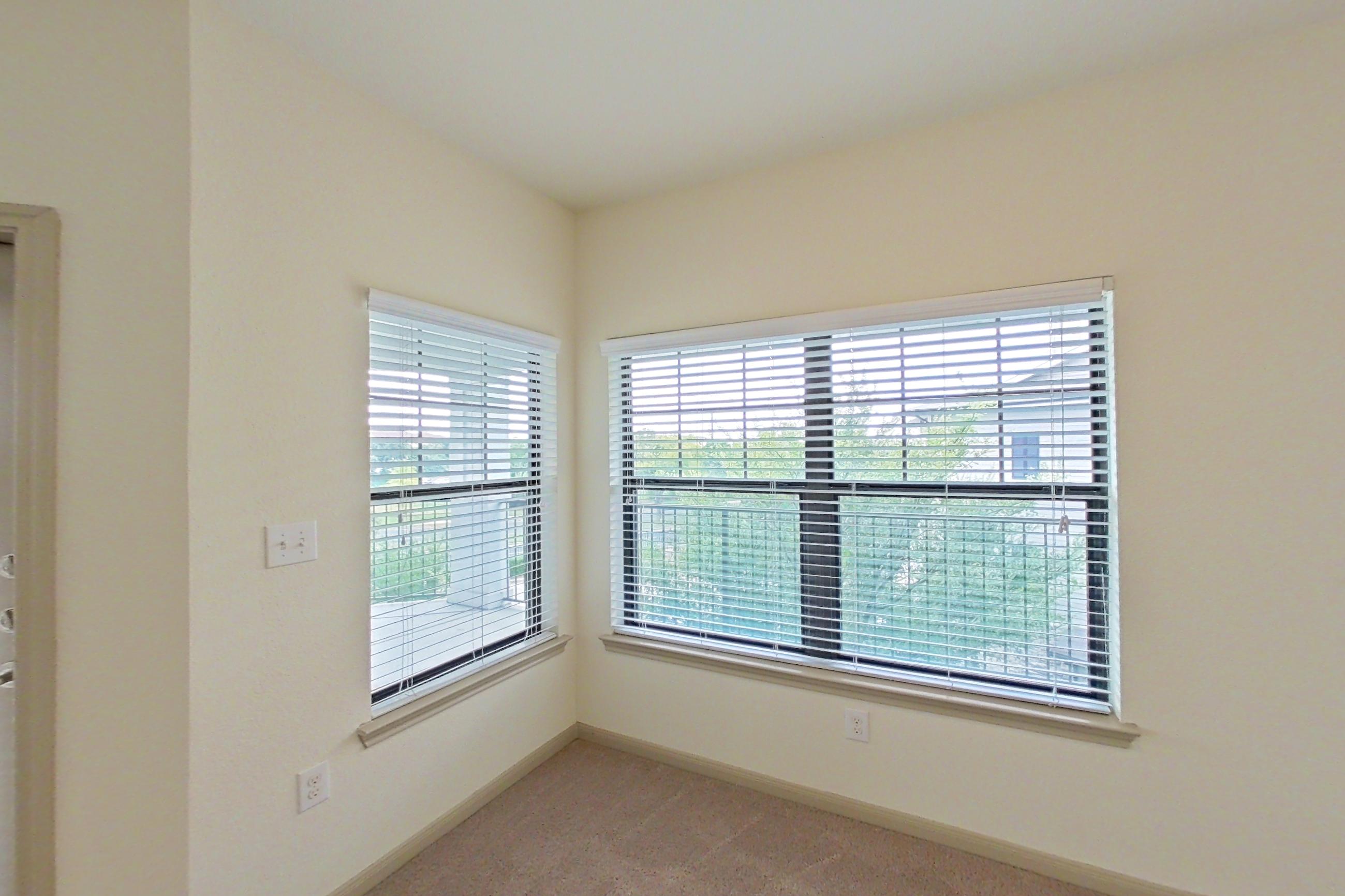 DINING SPACE