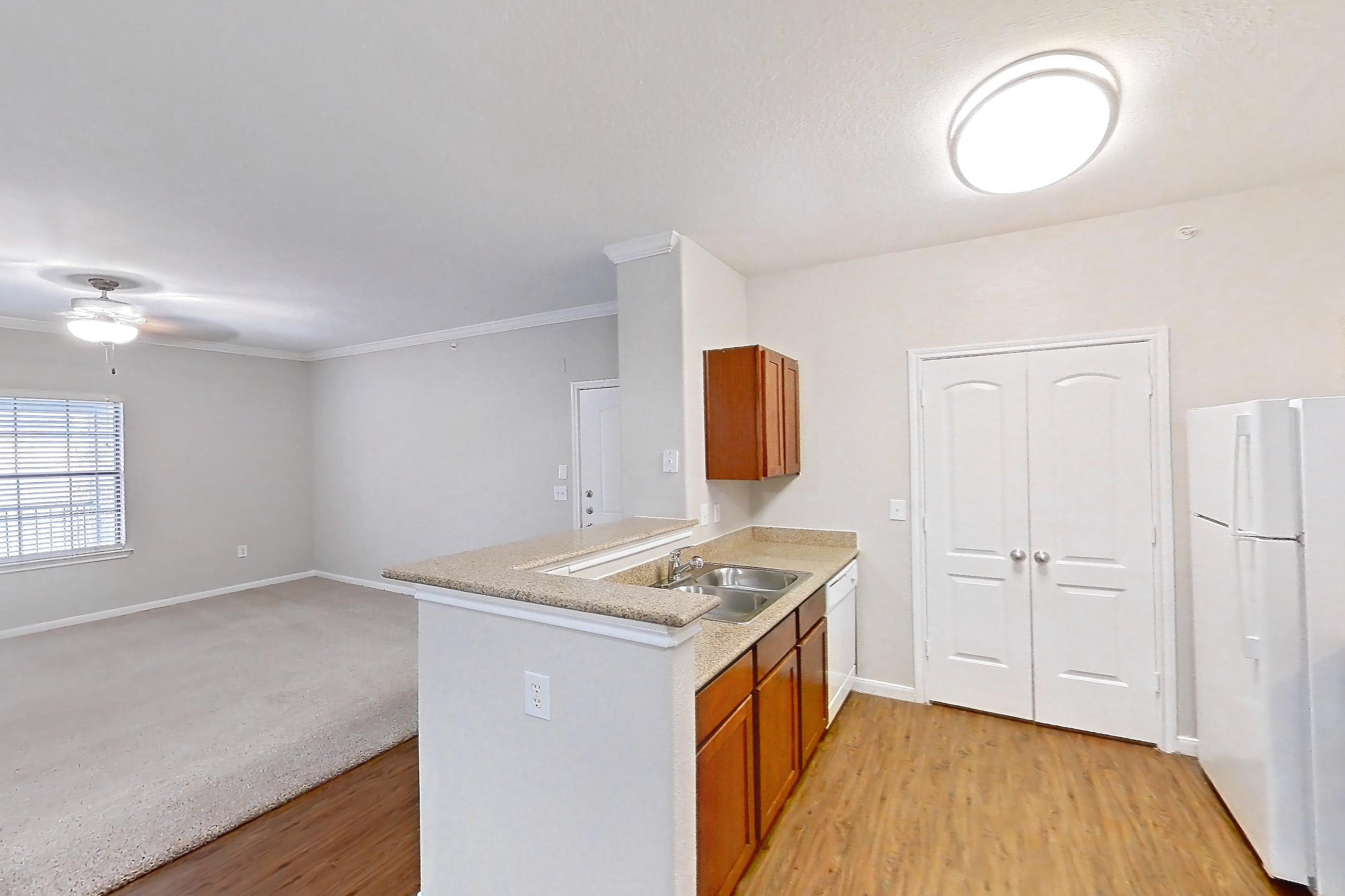 KITCHEN SPACE