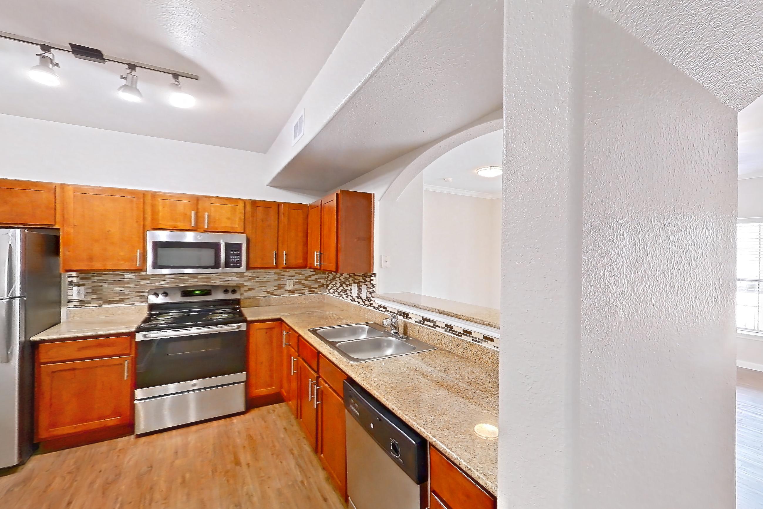 KITCHEN SPACE