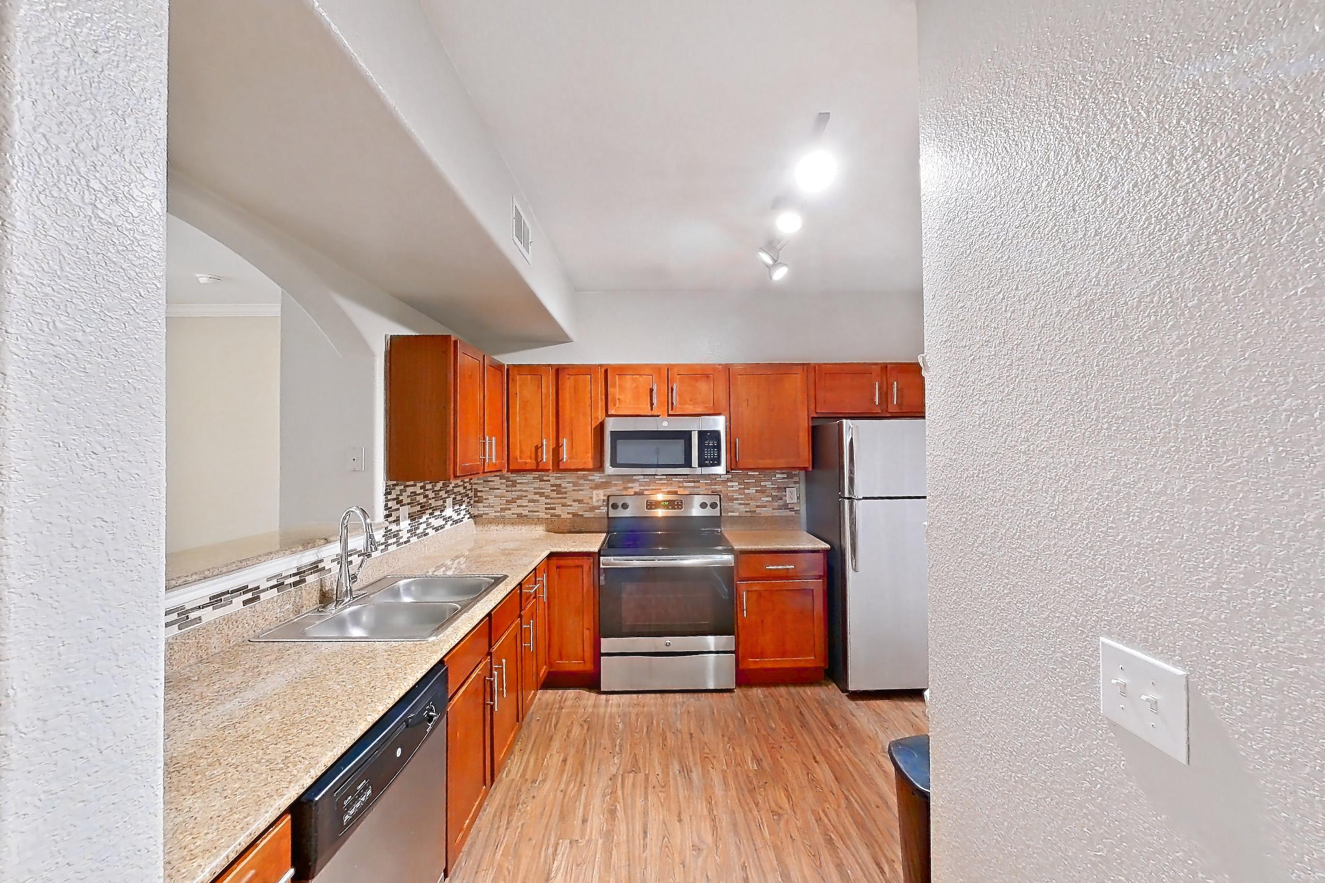 KITCHEN SPACE