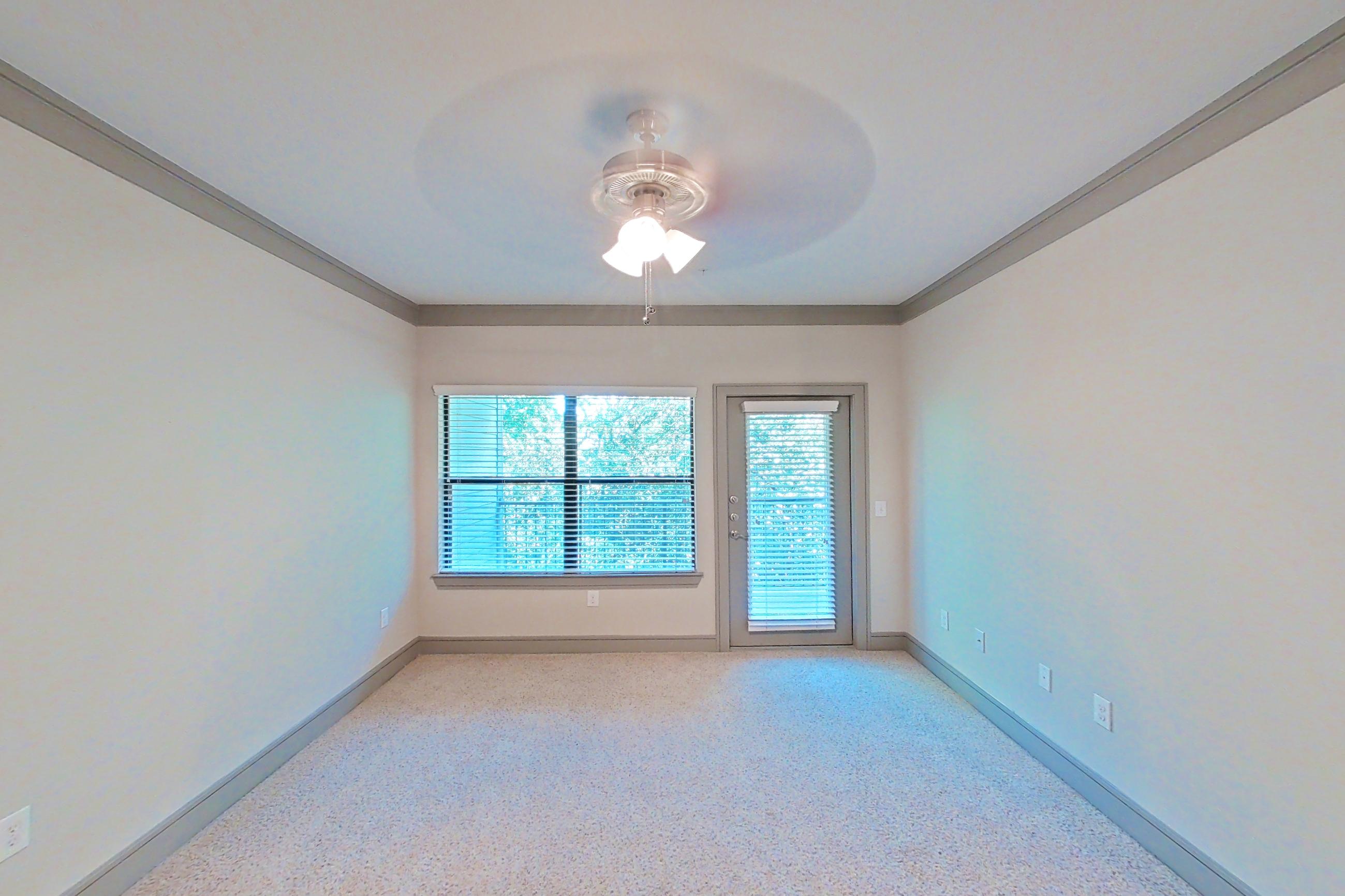 LIVING ROOM AREA