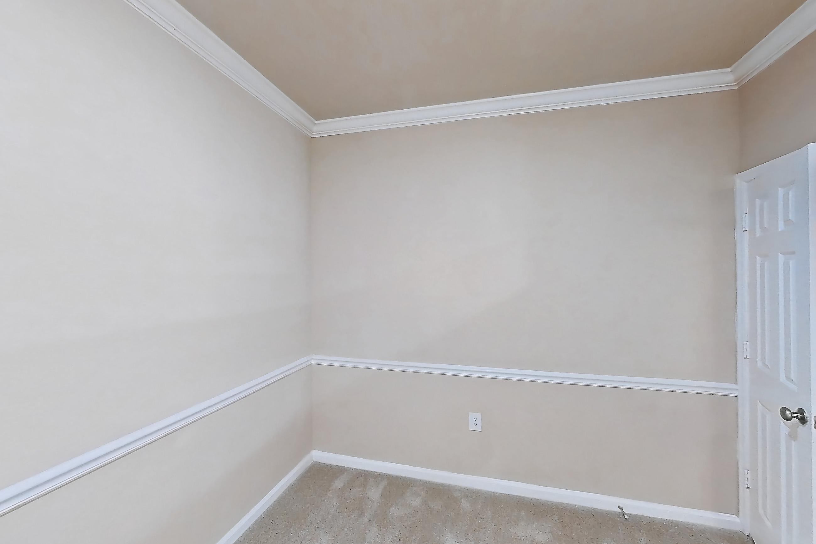 DINING ROOM (representative of this floor plan)