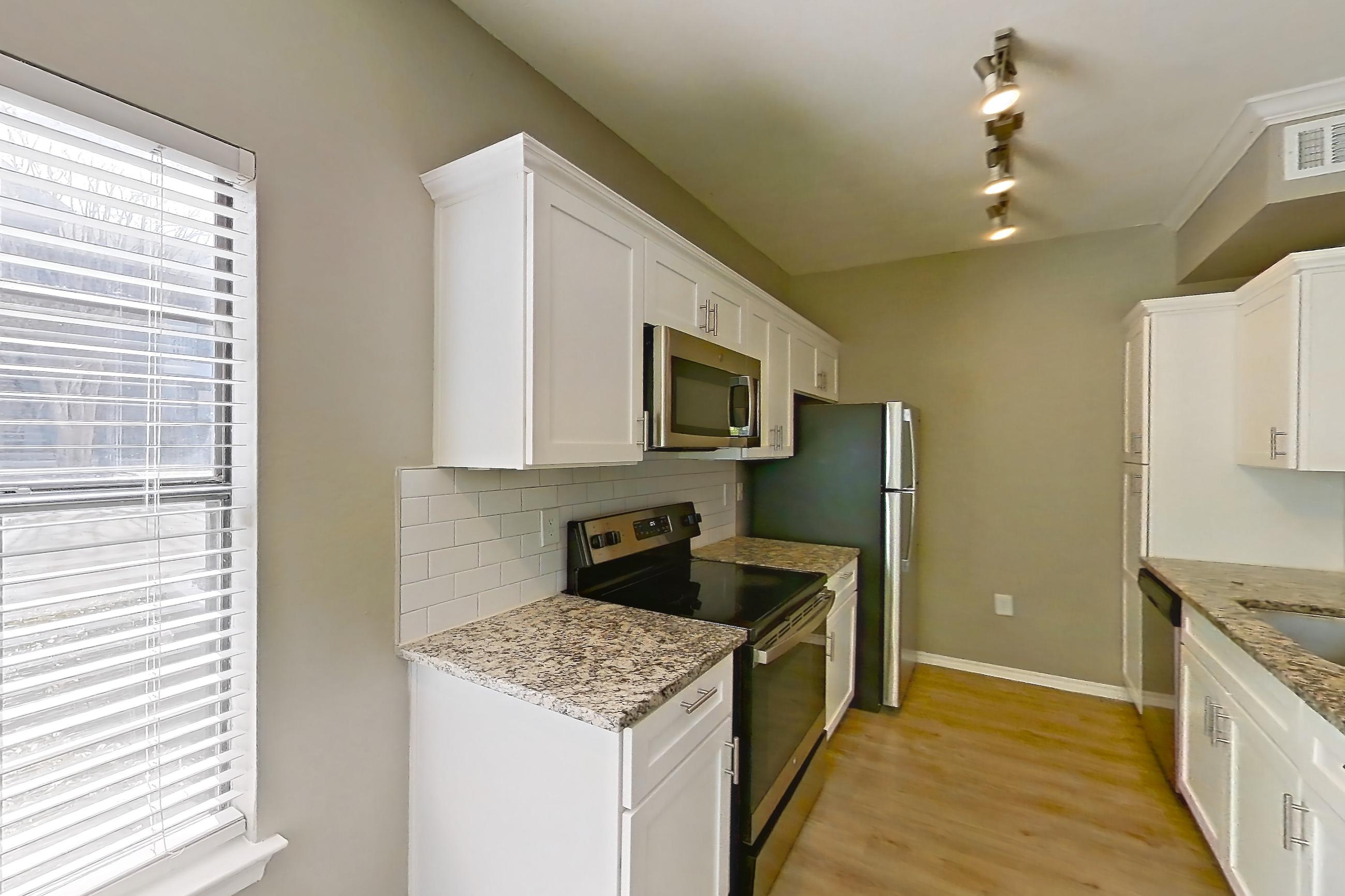 DINING ROOM (representative of this floor plan)