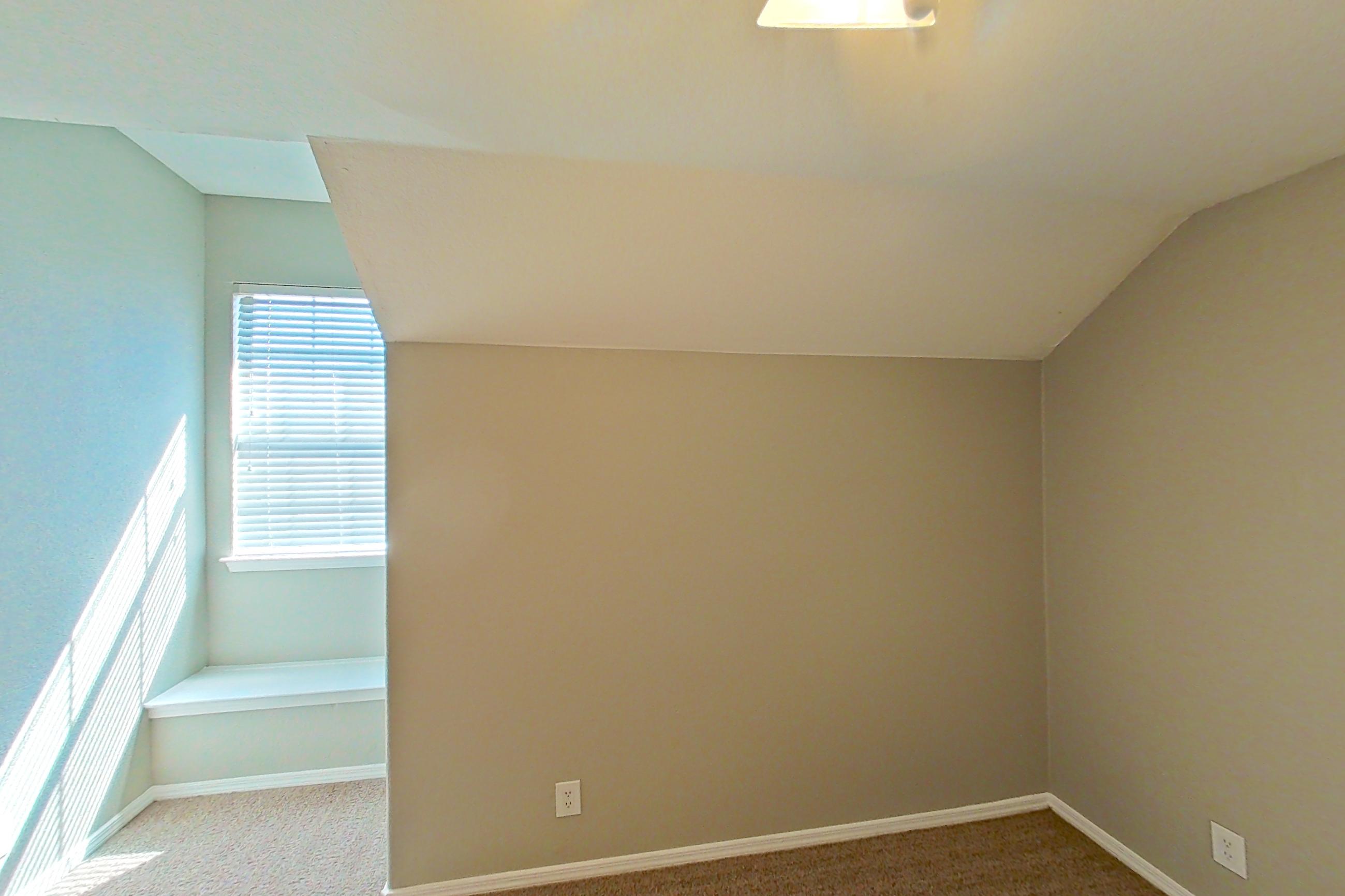 UPSTAIRS LIVING SPACE