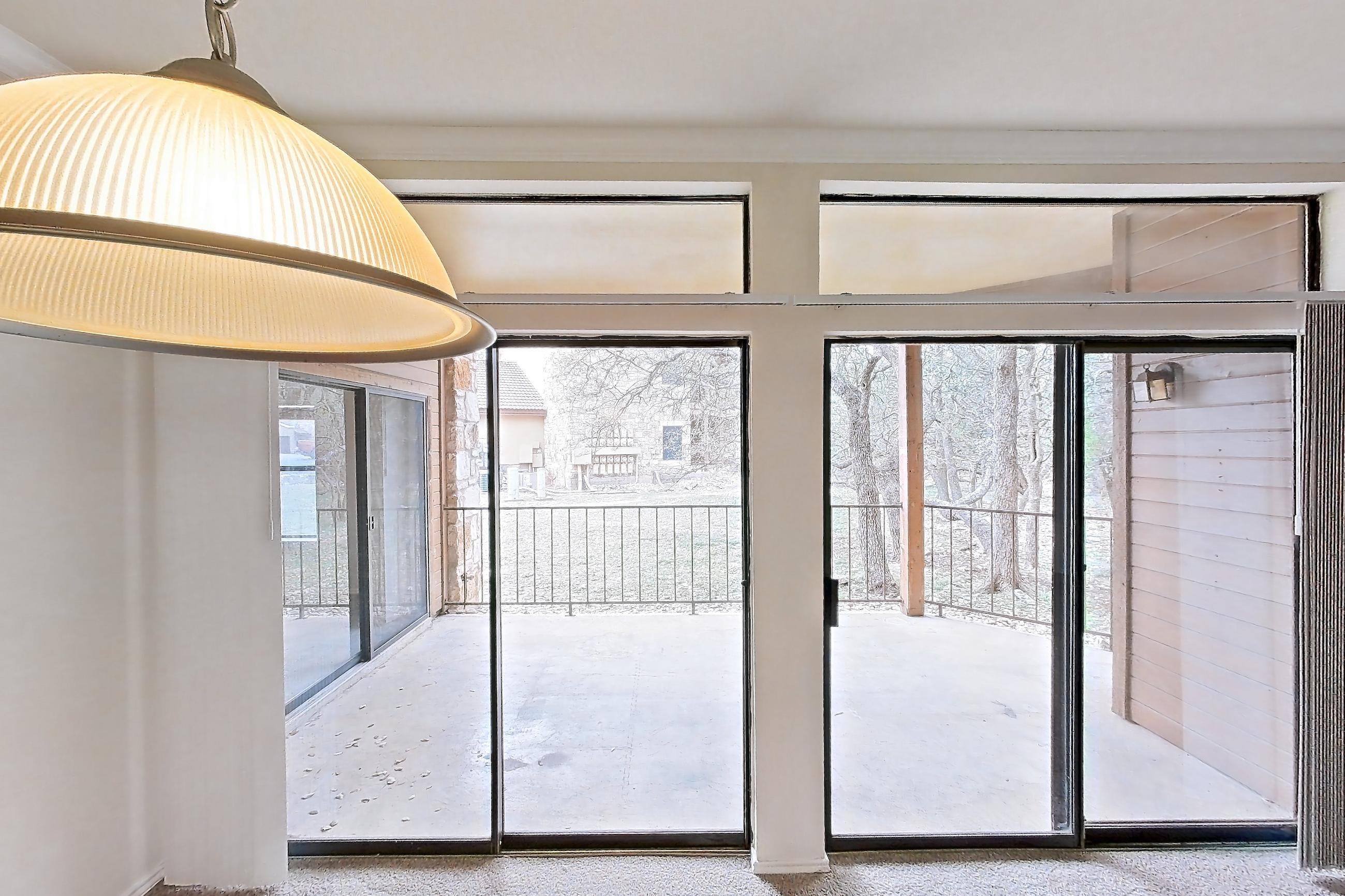 DINING ROOM (representative of this floor plan)
