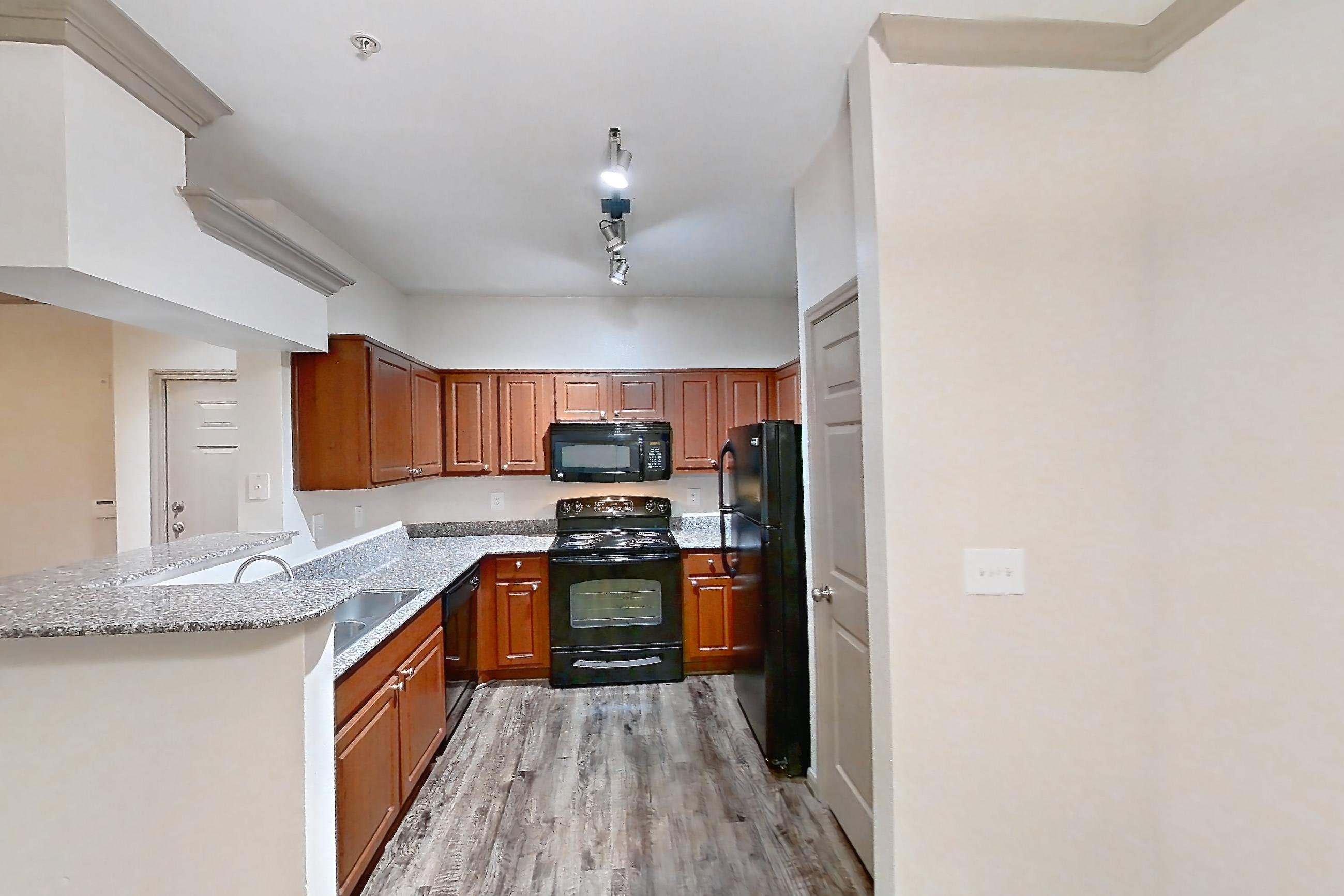 KITCHEN SPACE