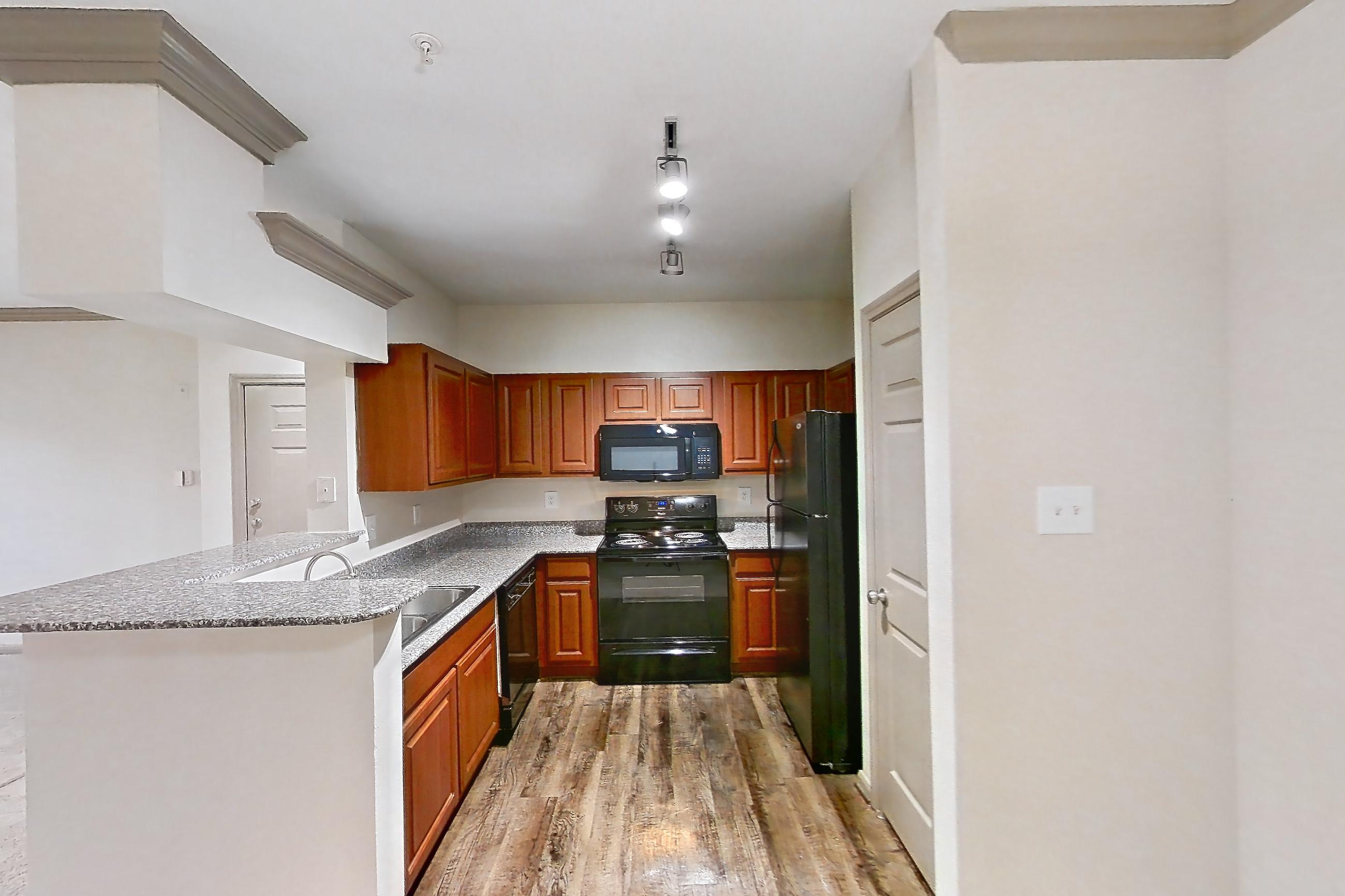 KITCHEN SPACE