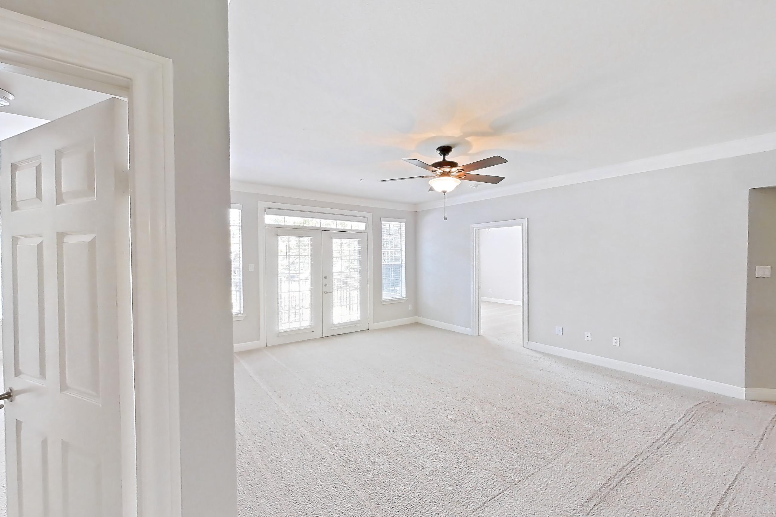 DINING SPACE VIEW