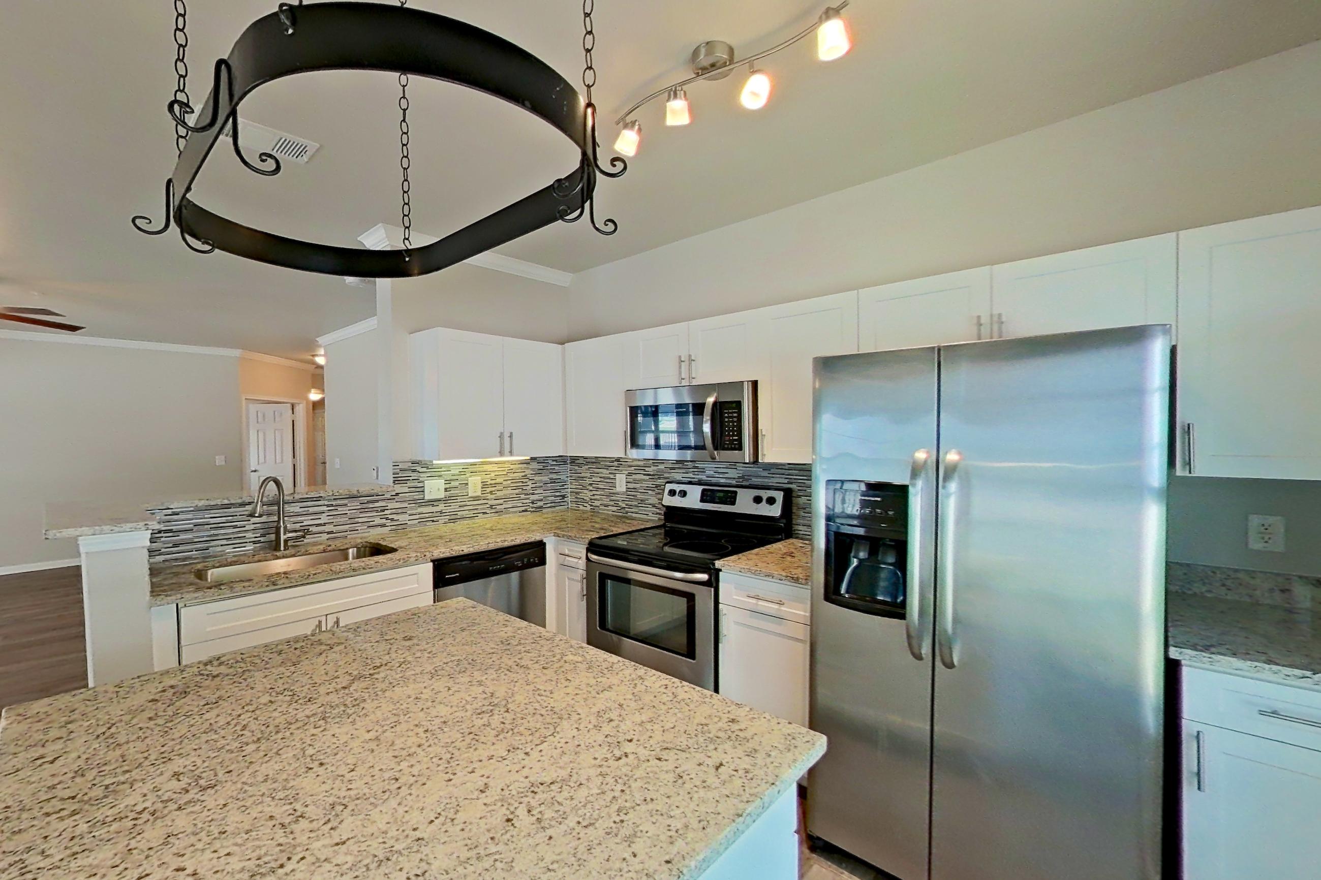 KITCHEN SIDE 2