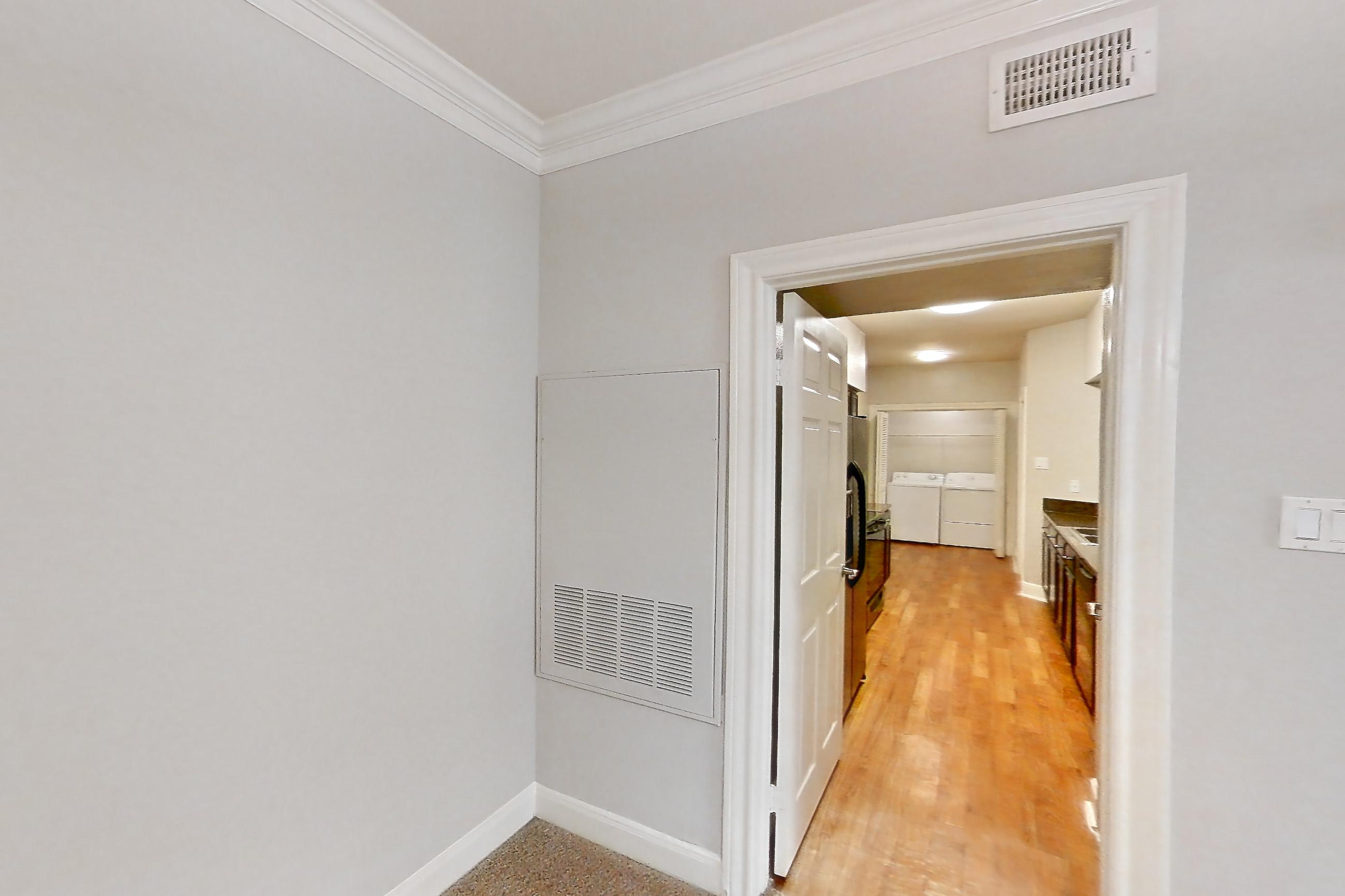 DINING SPACE VIEW