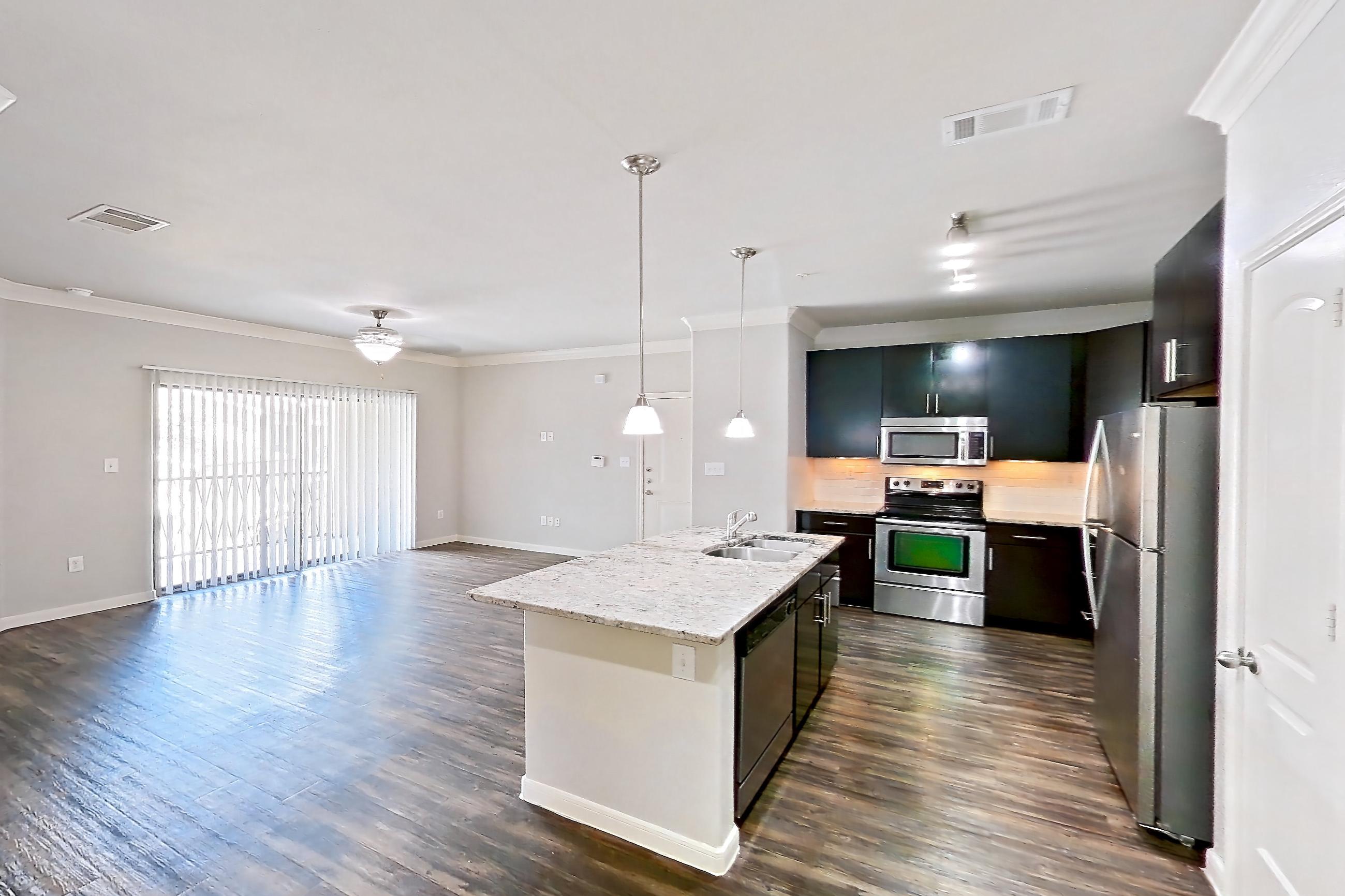 DINING ROOM (representative of this floor plan)