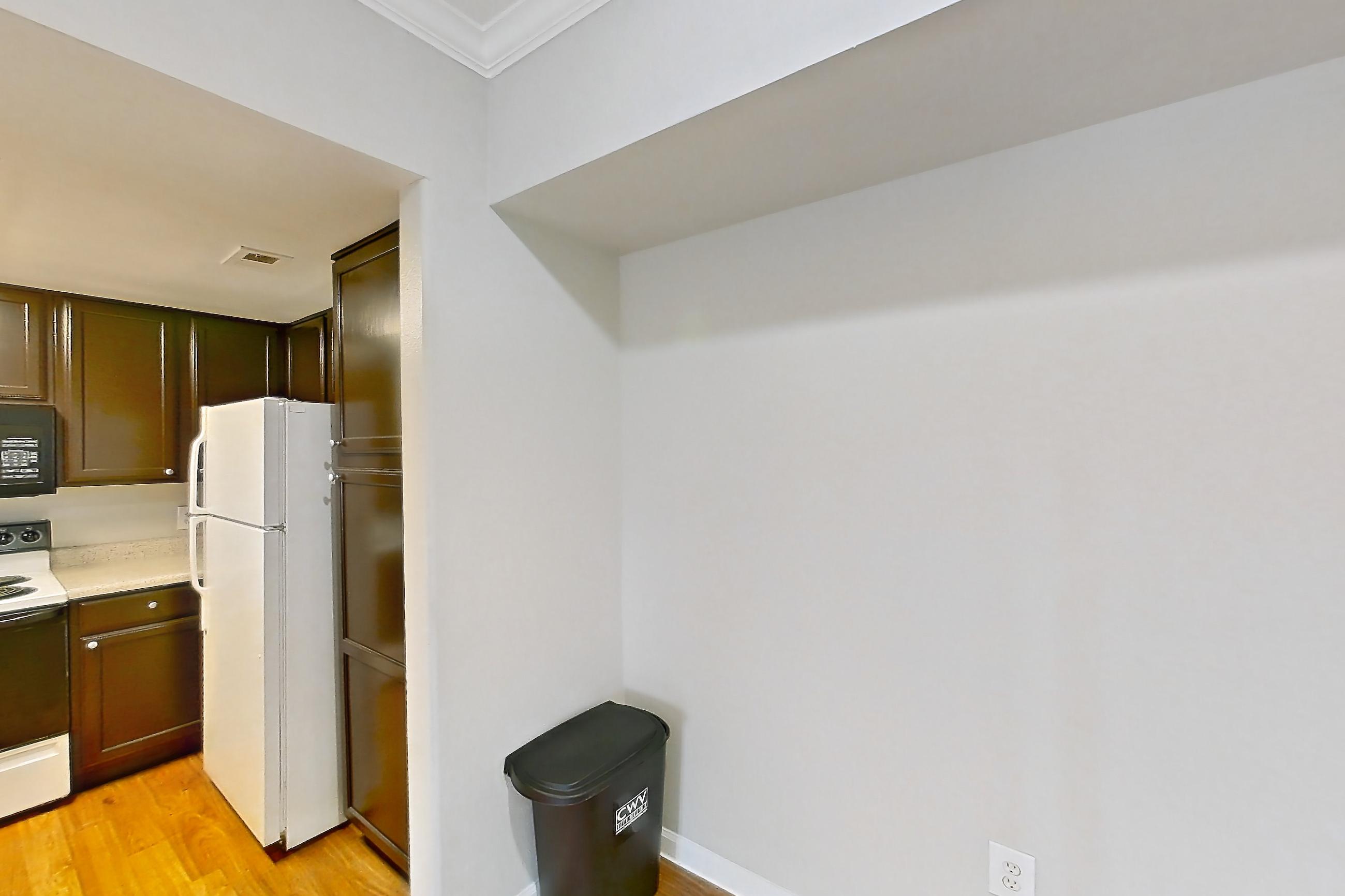 DINING ROOM (representative of this floor plan)