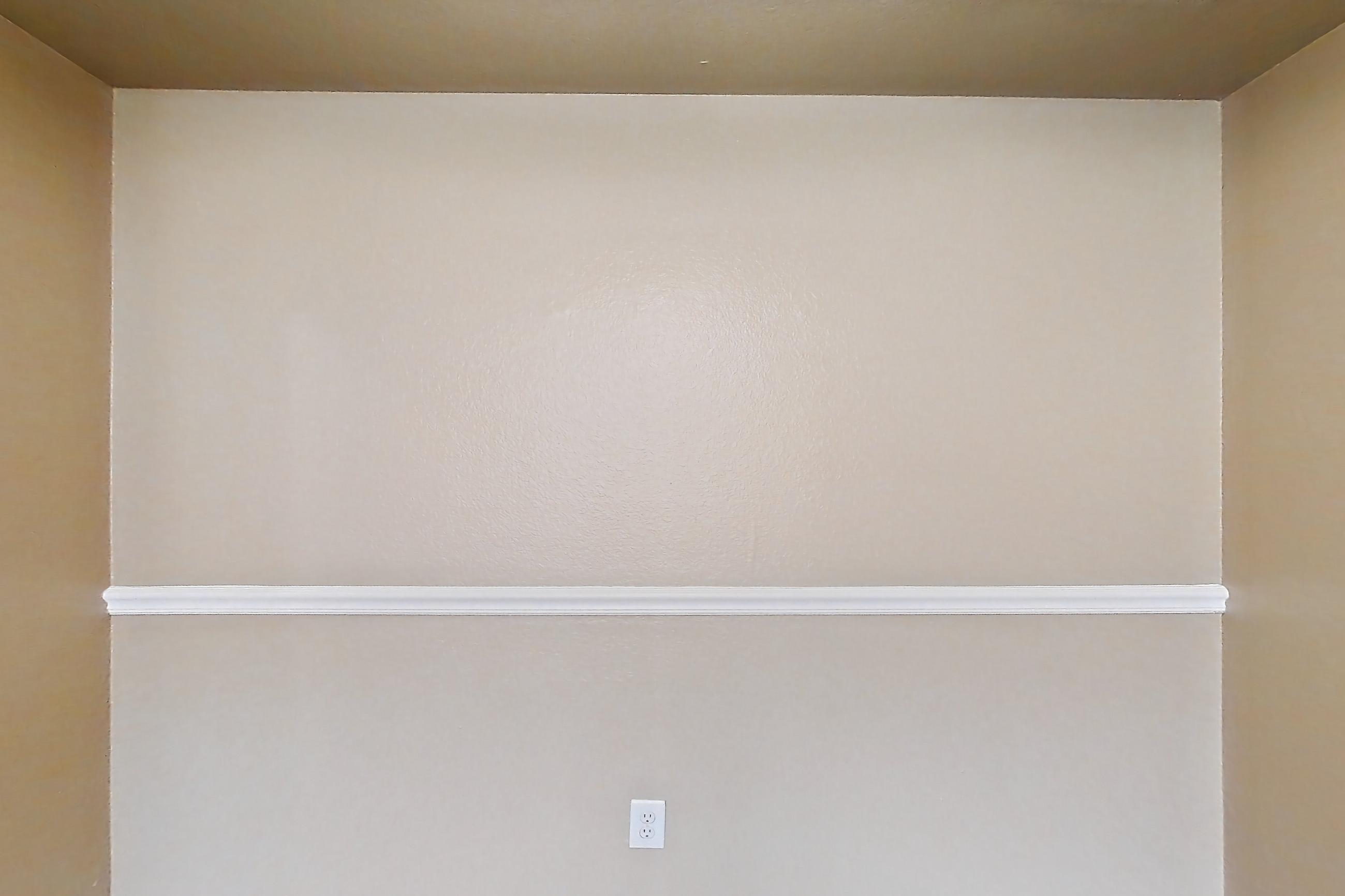 DINING ROOM (representative of this floor plan)