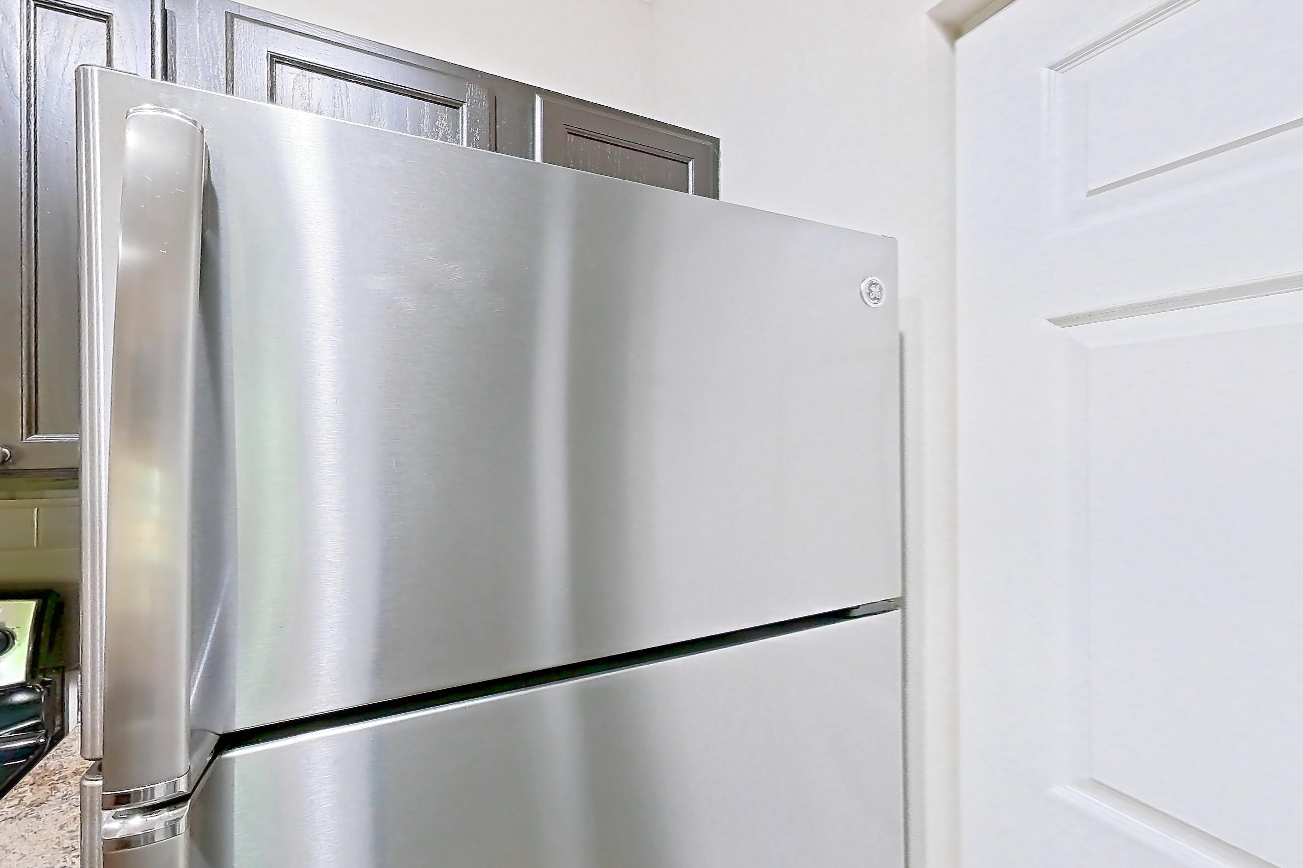 KITCHEN PANTRY