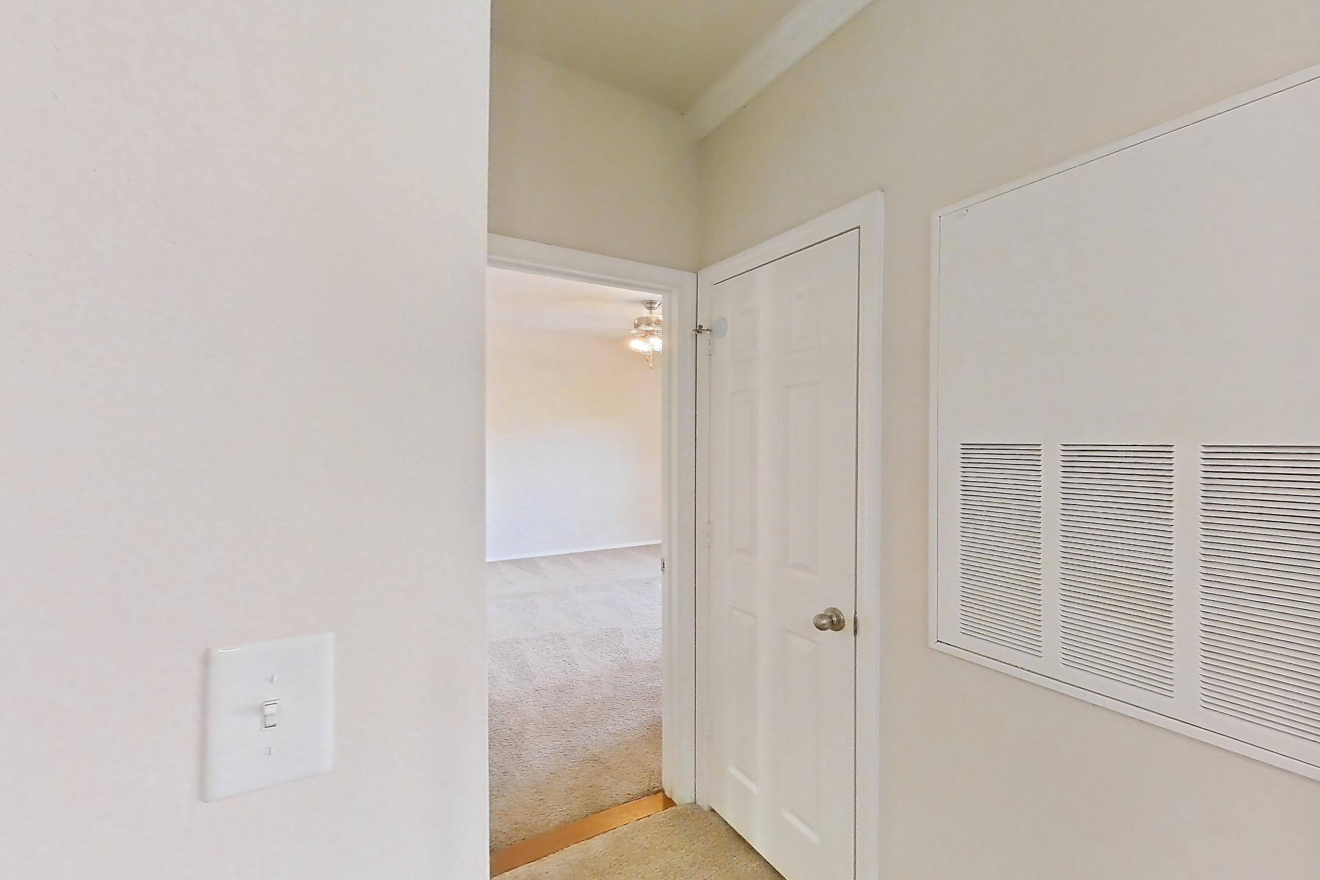 KITCHEN PANTRY