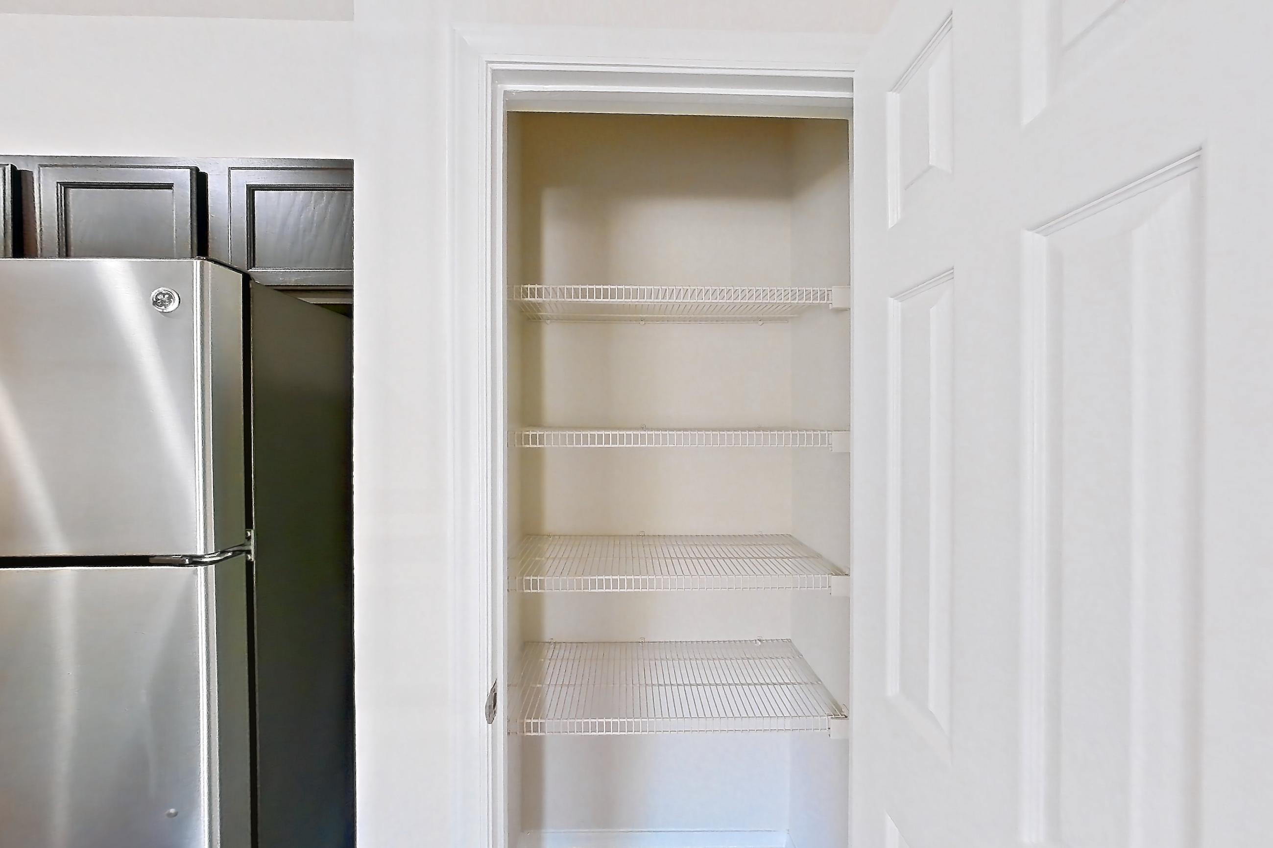 KITCHEN PANTRY