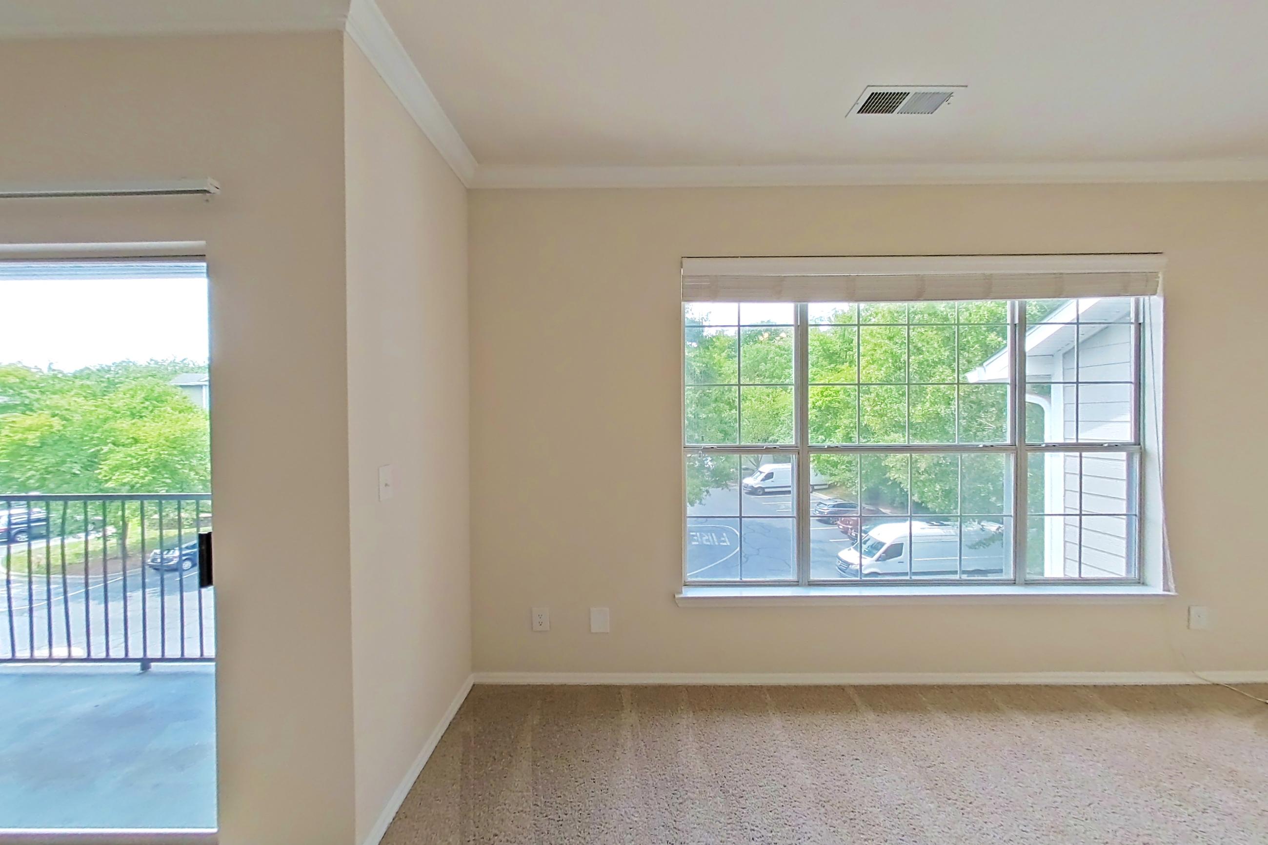 LIVING ROOM DINING ROOM