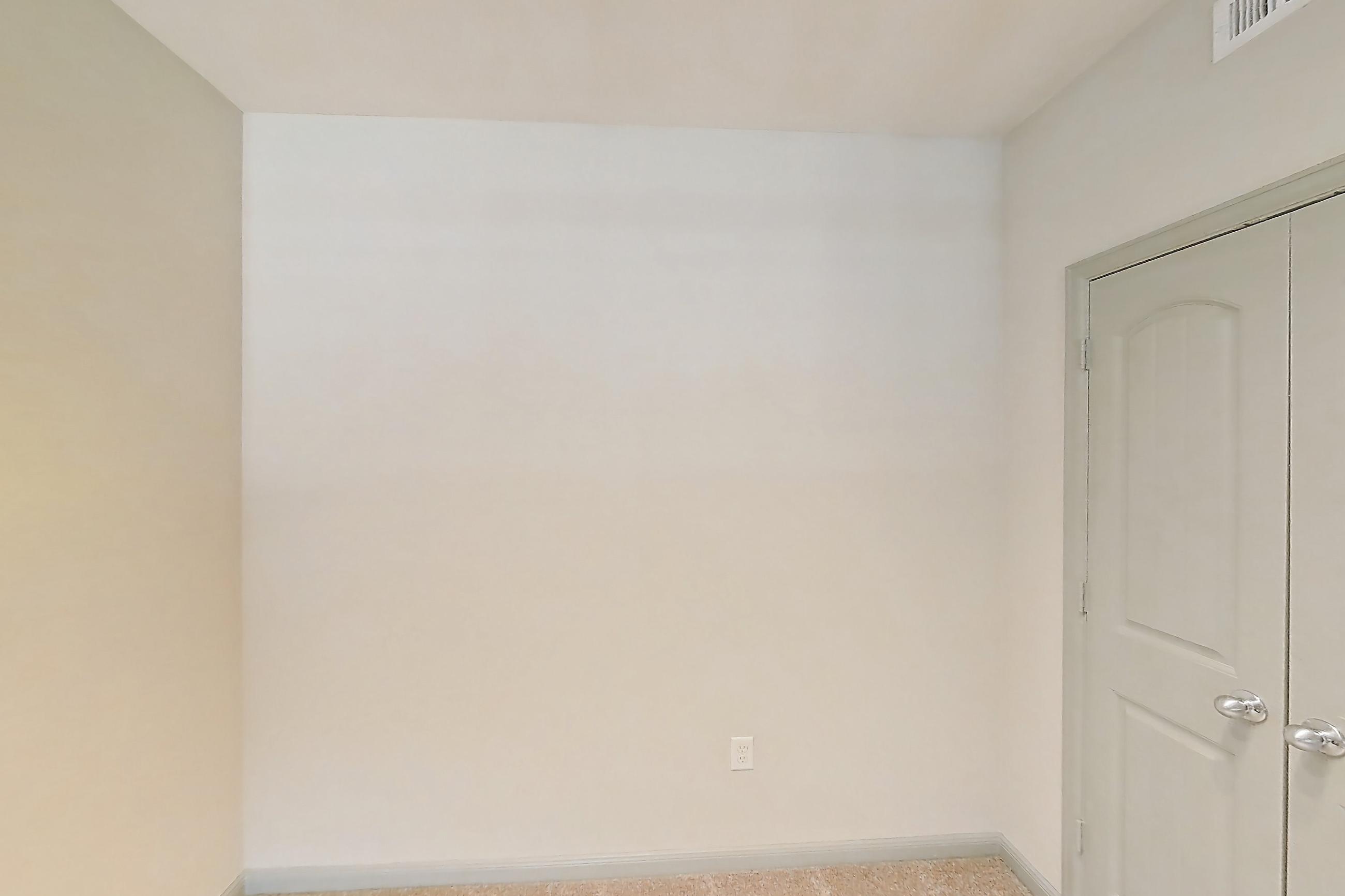 DINING ROOM (representative of this floor plan)