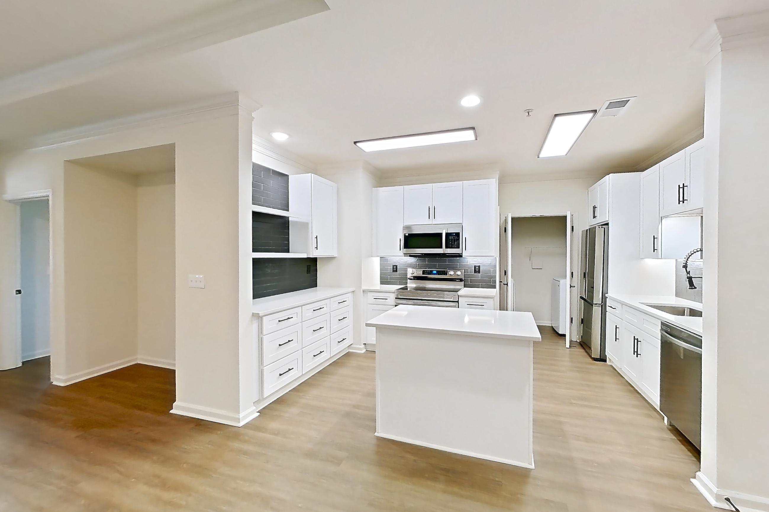 DINING ROOM (representative of this floor plan)