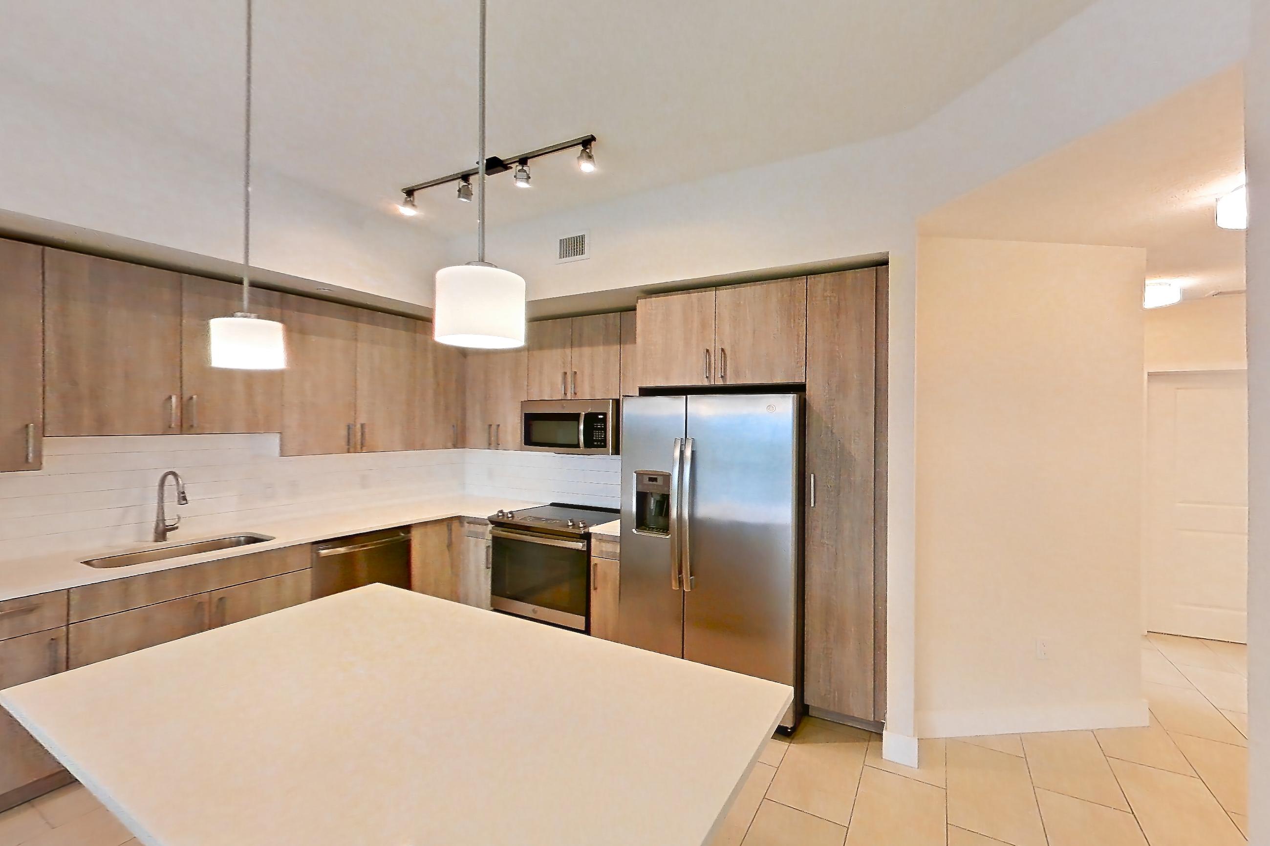 KITCHEN ISLAND CORNER (representative of this floor plan)