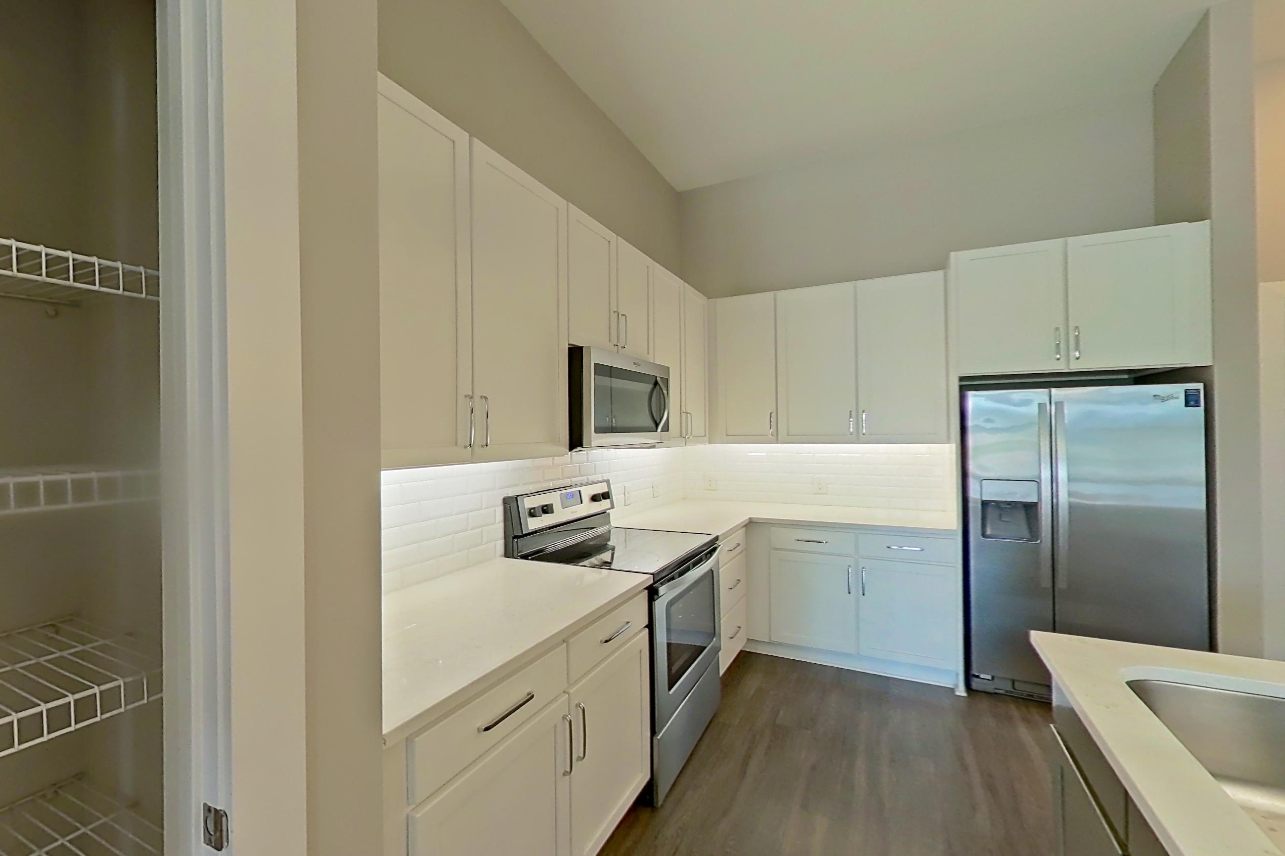 KITCHEN PANTRY