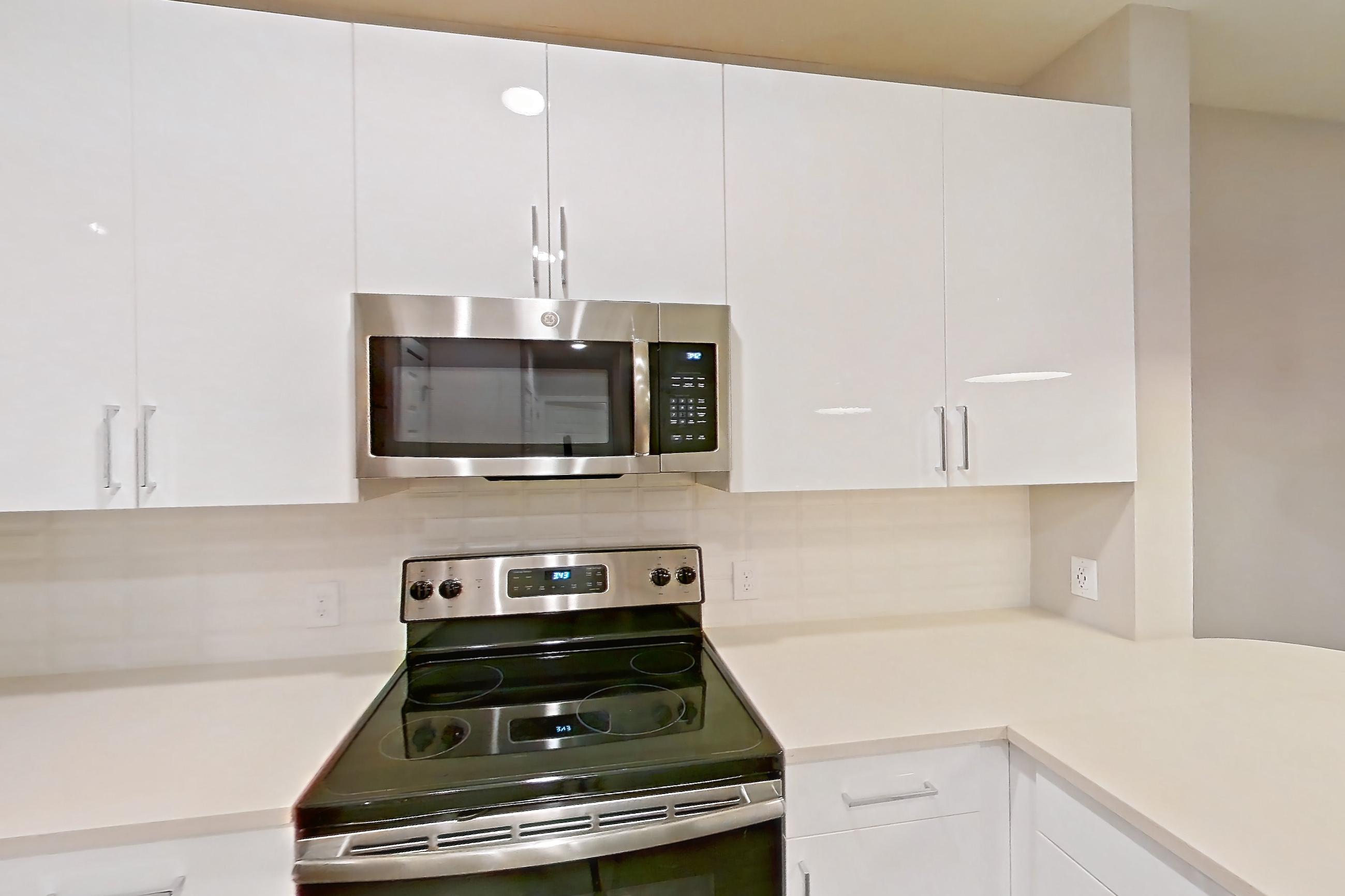 KITCHEN (representative of this floor plan)