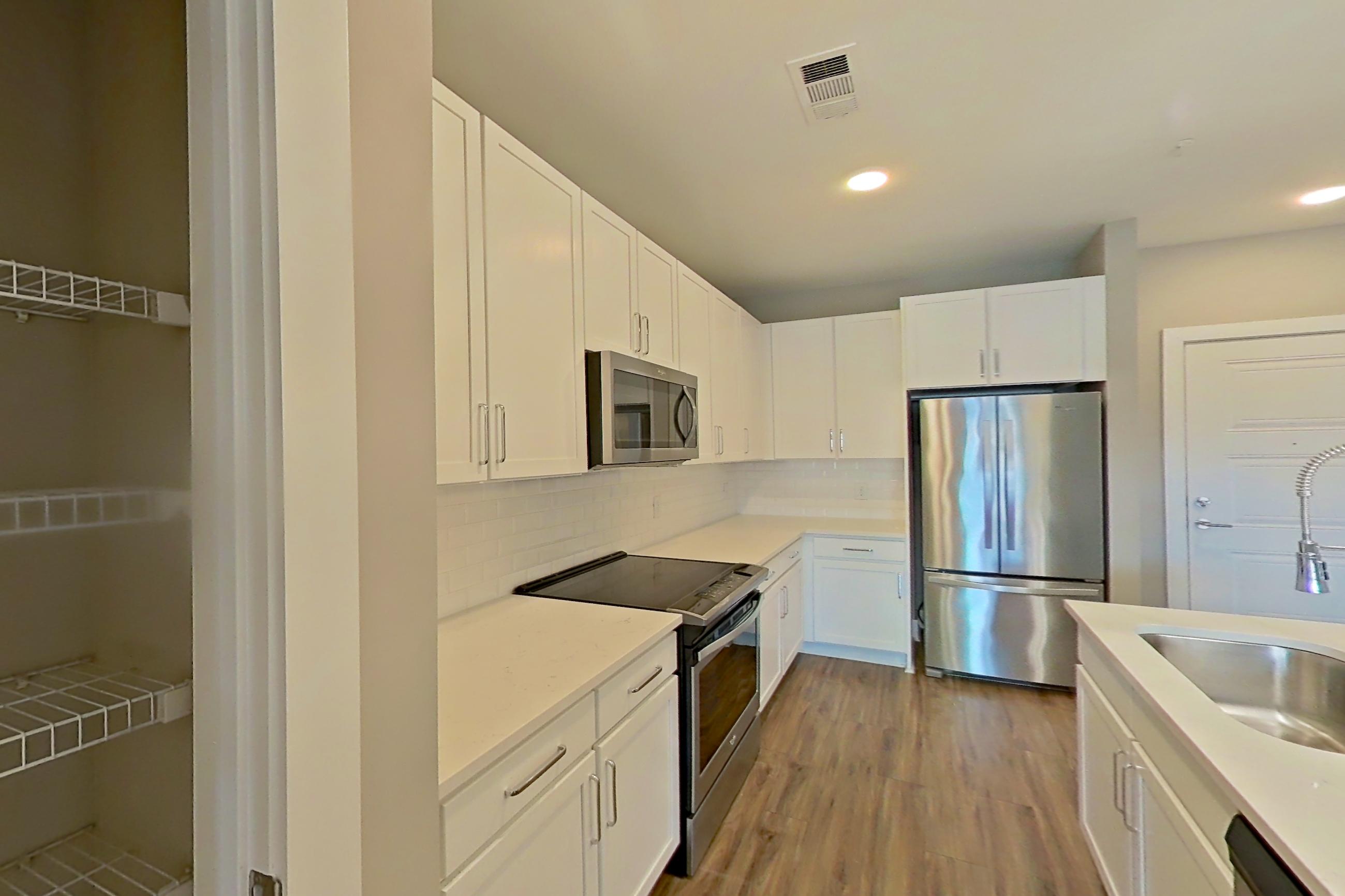 KITCHEN PANTRY