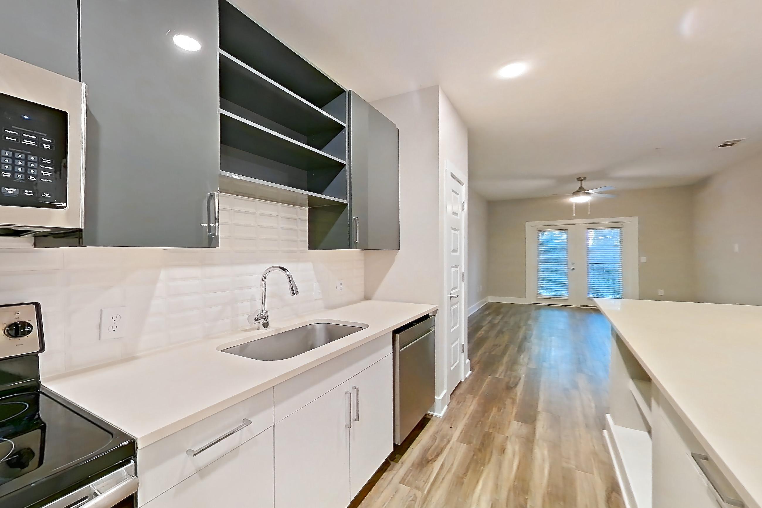 Kitchen in Apartment 1080 at Cortland at the Hill, A4 - Perimeter floor plan