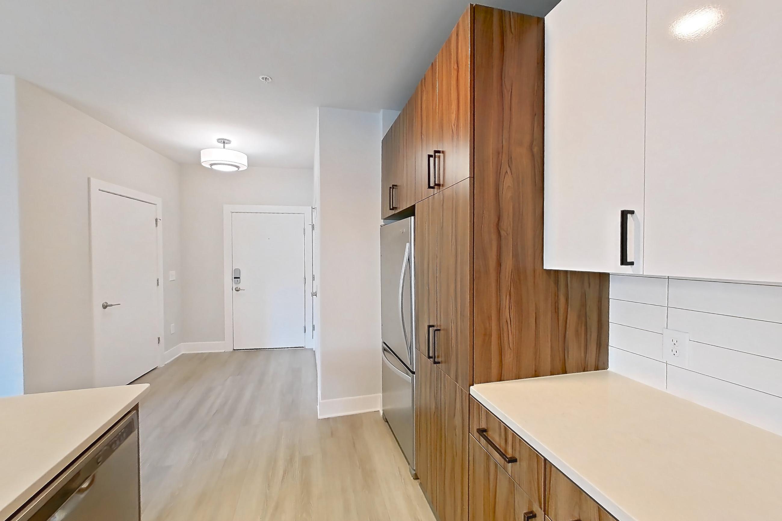 Kitchen, Apartment 449 at Cortland Oleander