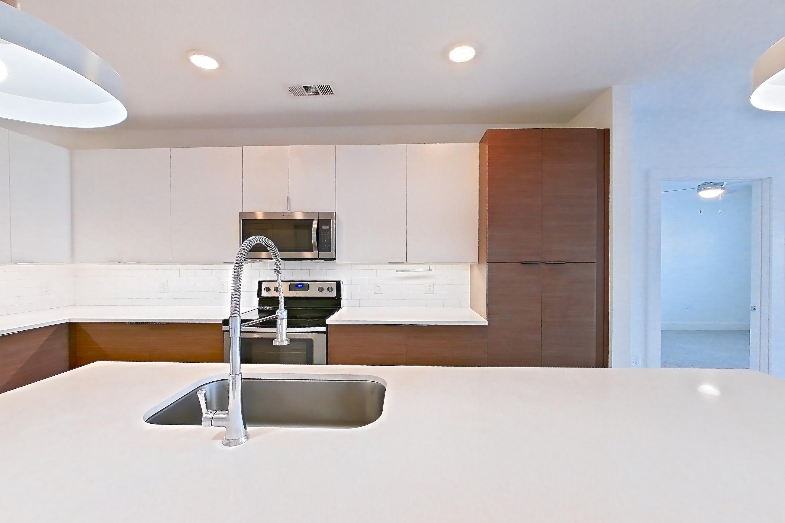 DINING ROOM (representative of this floor plan)