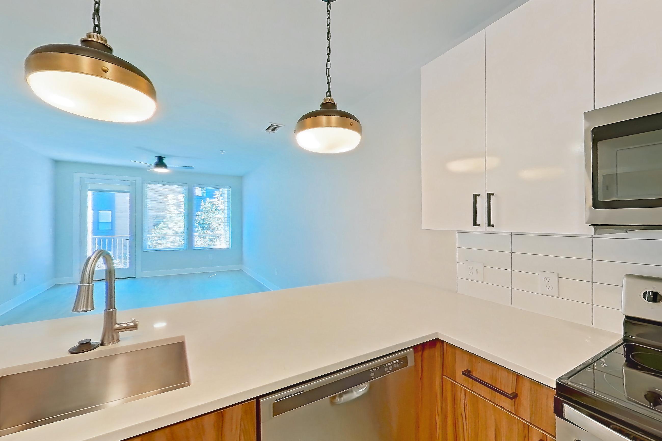 Kitchen in a A7 - Cotoneaster floor plan apartment, representative of Apartment 417 at Cortland Oleander