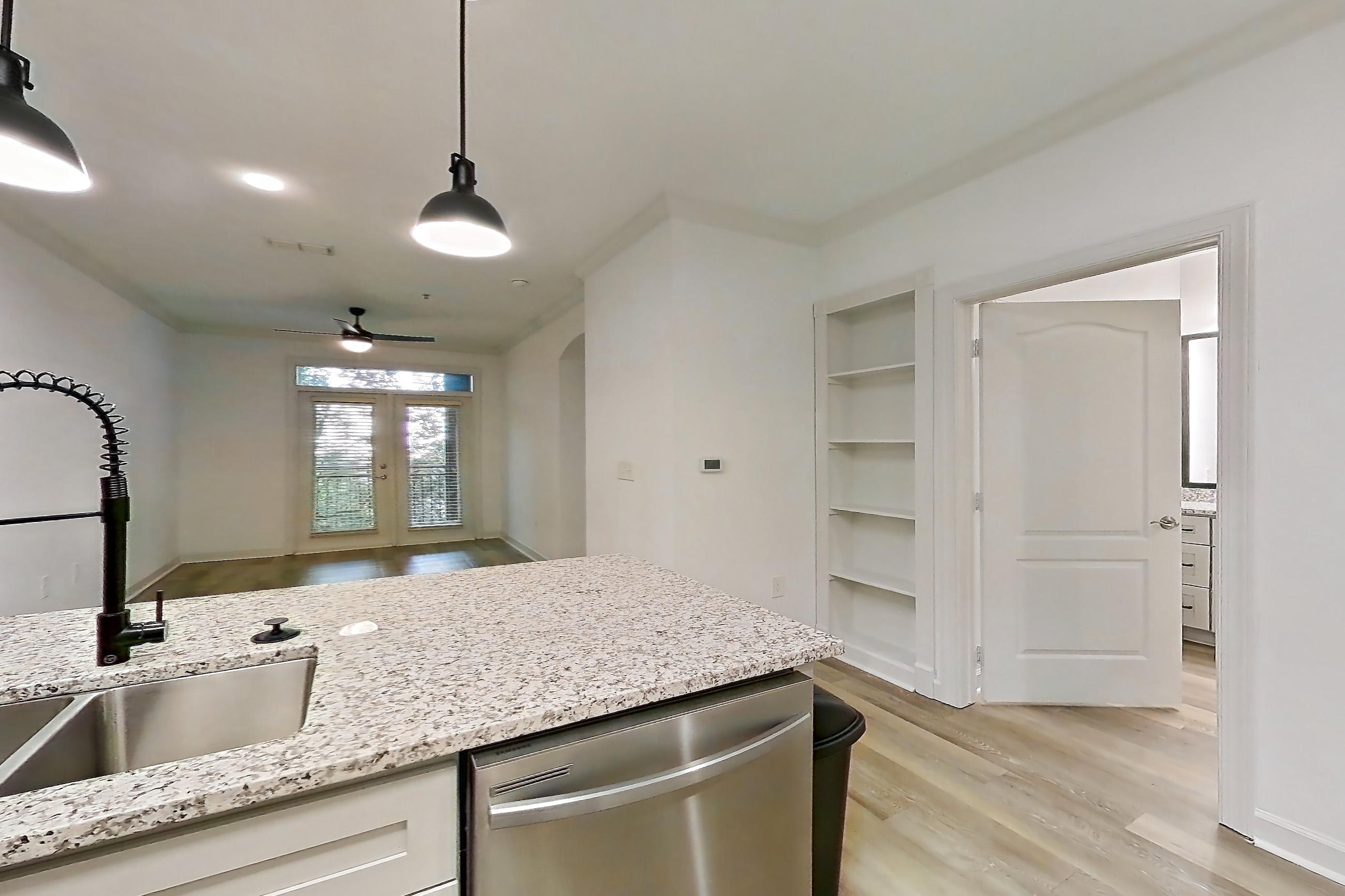 Kitchen in a A1R - Blackthorn floor plan apartment, representative of Apartment 1323 at Cortland Oleander