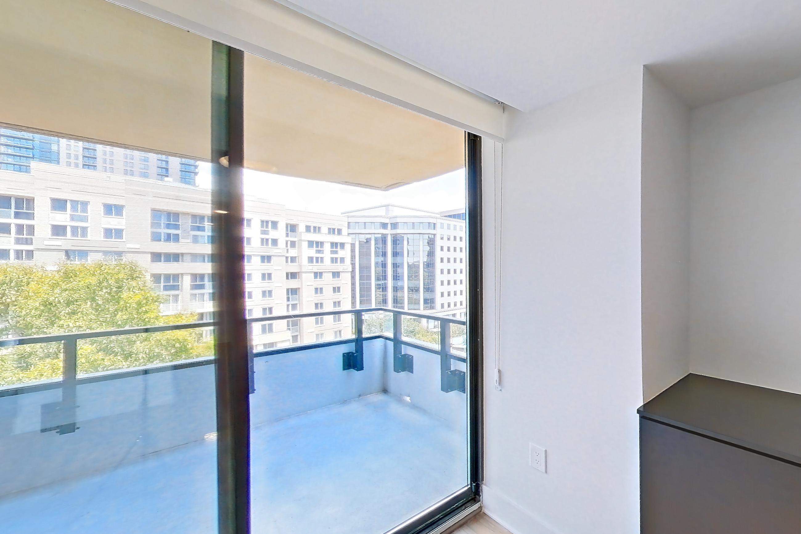 DINING ROOM (representative of this floor plan)