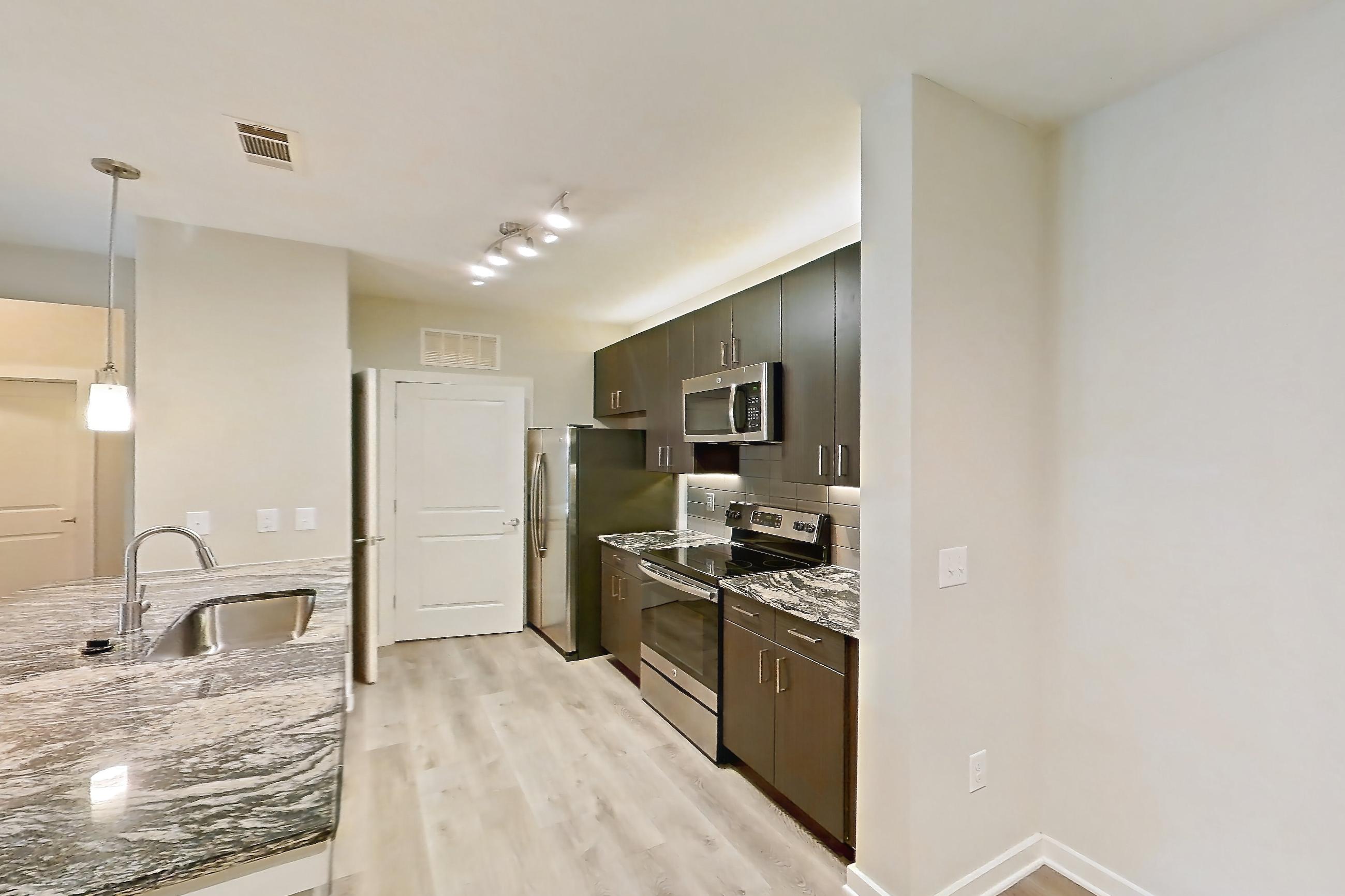 Dining room in a B16 - Sapphire floor plan apartment, representative of Apartment 6202 at Cortland Wren Northlake